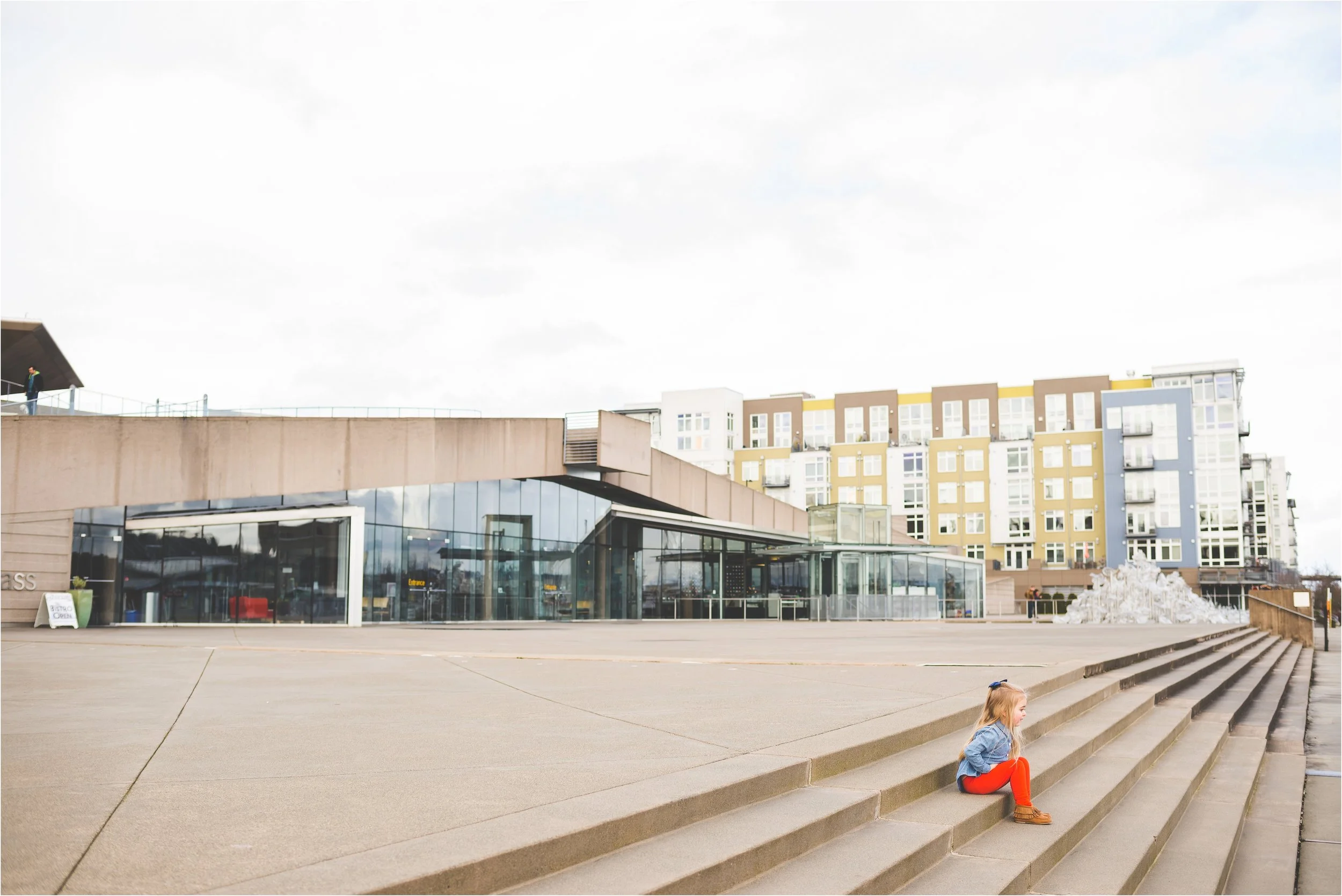 museum-of-glass-tacoma-wa-family-session-jannicka-mayte-tacoma-family-photographer_0009.jpg