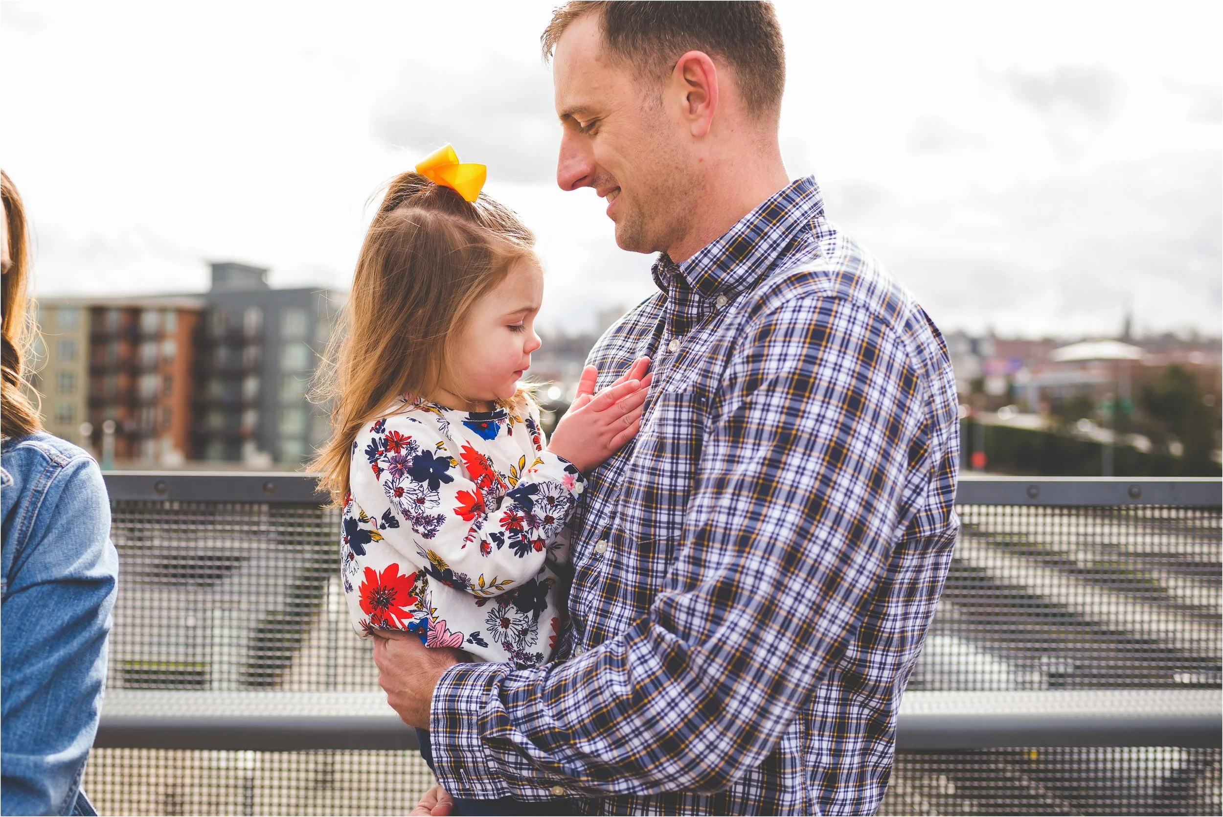 museum-of-glass-tacoma-wa-family-session-jannicka-mayte-tacoma-family-photographer_0038.jpg