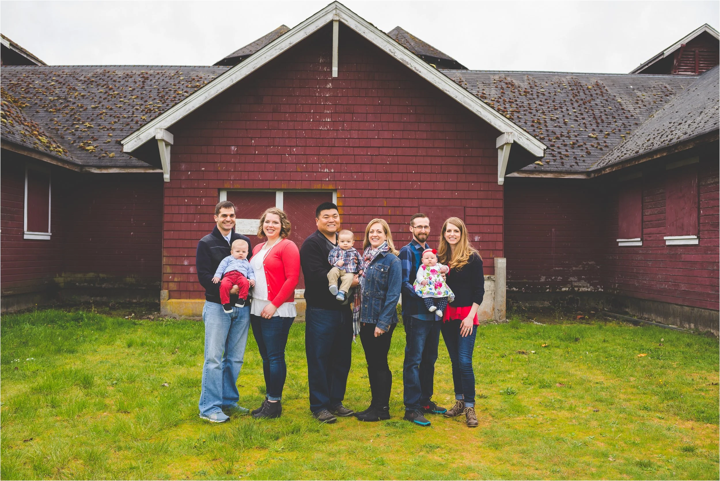 fort-steilacoom-park-extended-family-session-jannicka-mayte-anchorage-alaska-seattle-washington-family-photographer_0001.jpg