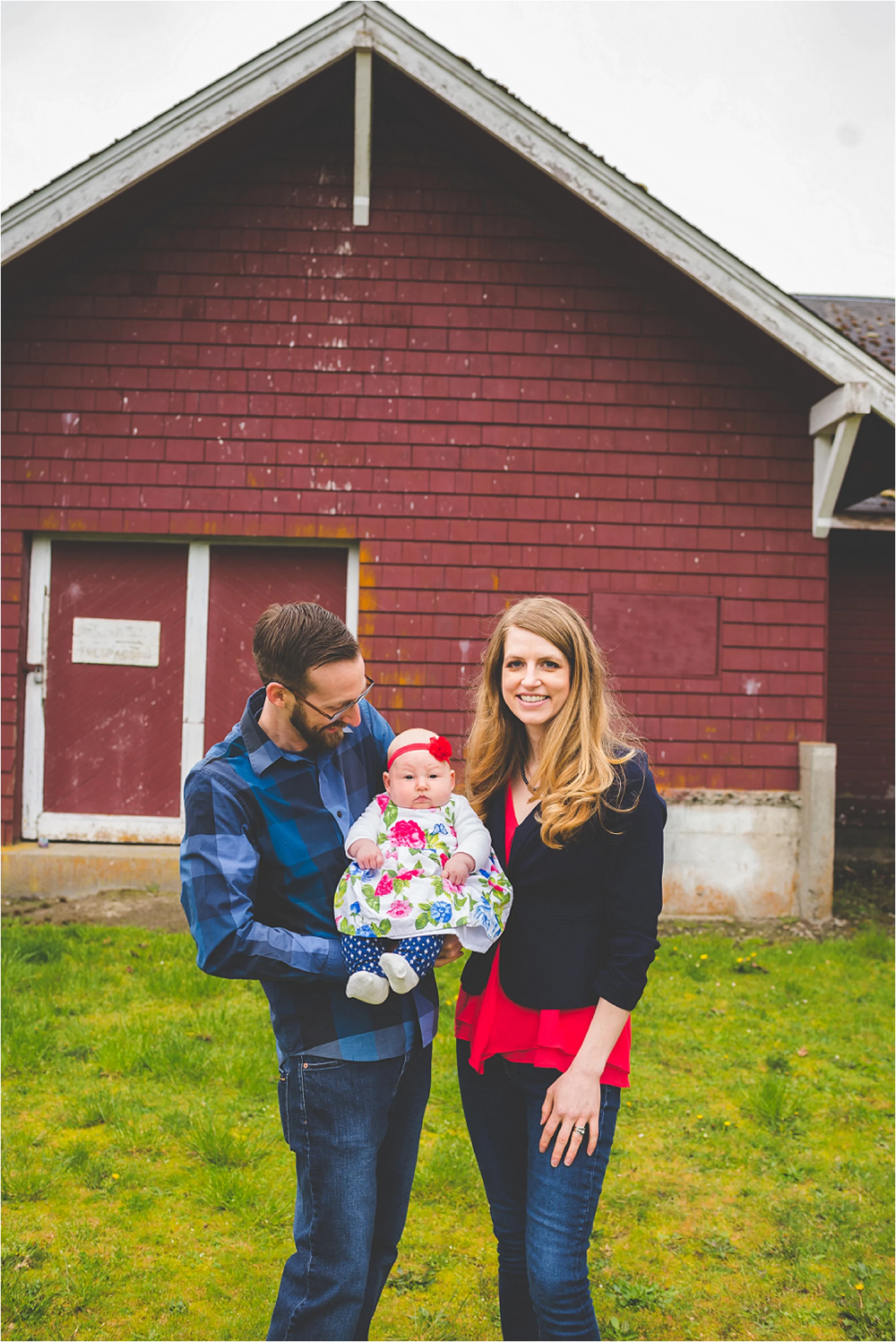 fort-steilacoom-park-extended-family-session-jannicka-mayte-anchorage-alaska-seattle-washington-family-photographer_0011.jpg