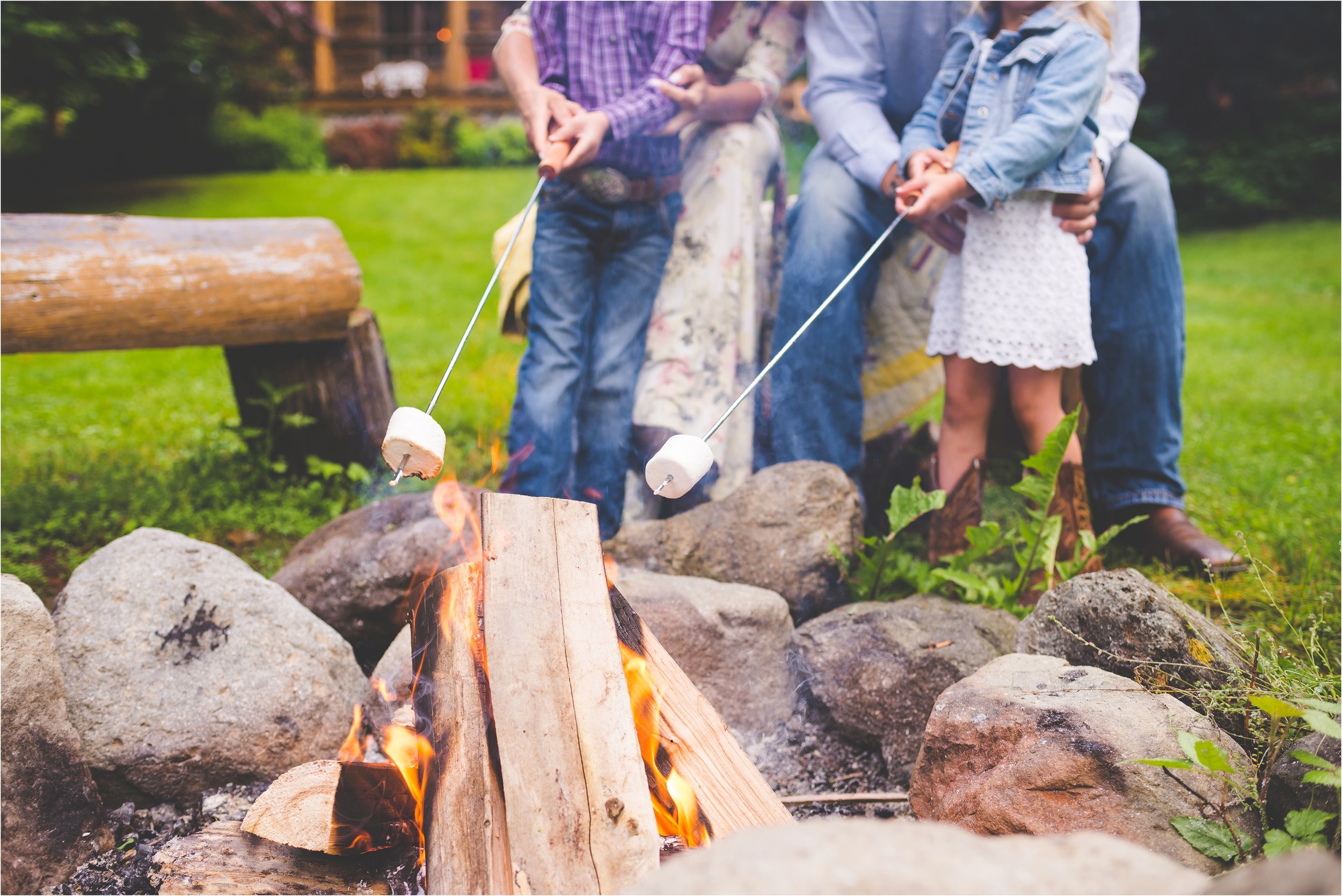 mount-rainier-family-session-jannicka-mayte-anchorage-alaska-seattle-washington-family-photographer_0001.jpg