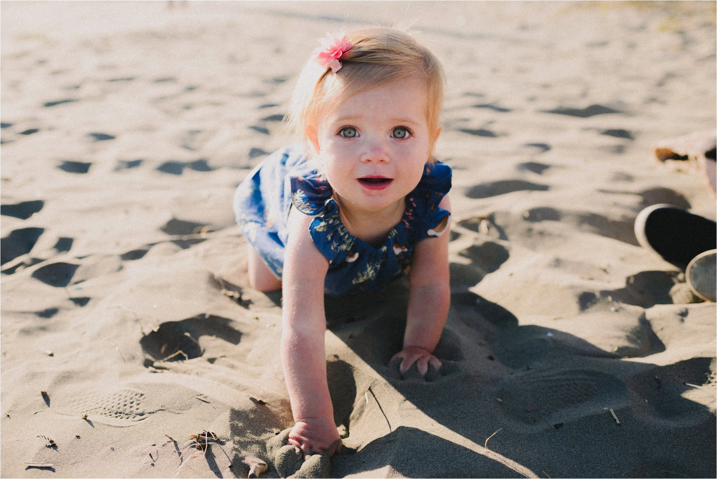 pacific-beach-washington-family-session-jannicka-mayte-anchorage-alaska-family-photographer_0001.jpg