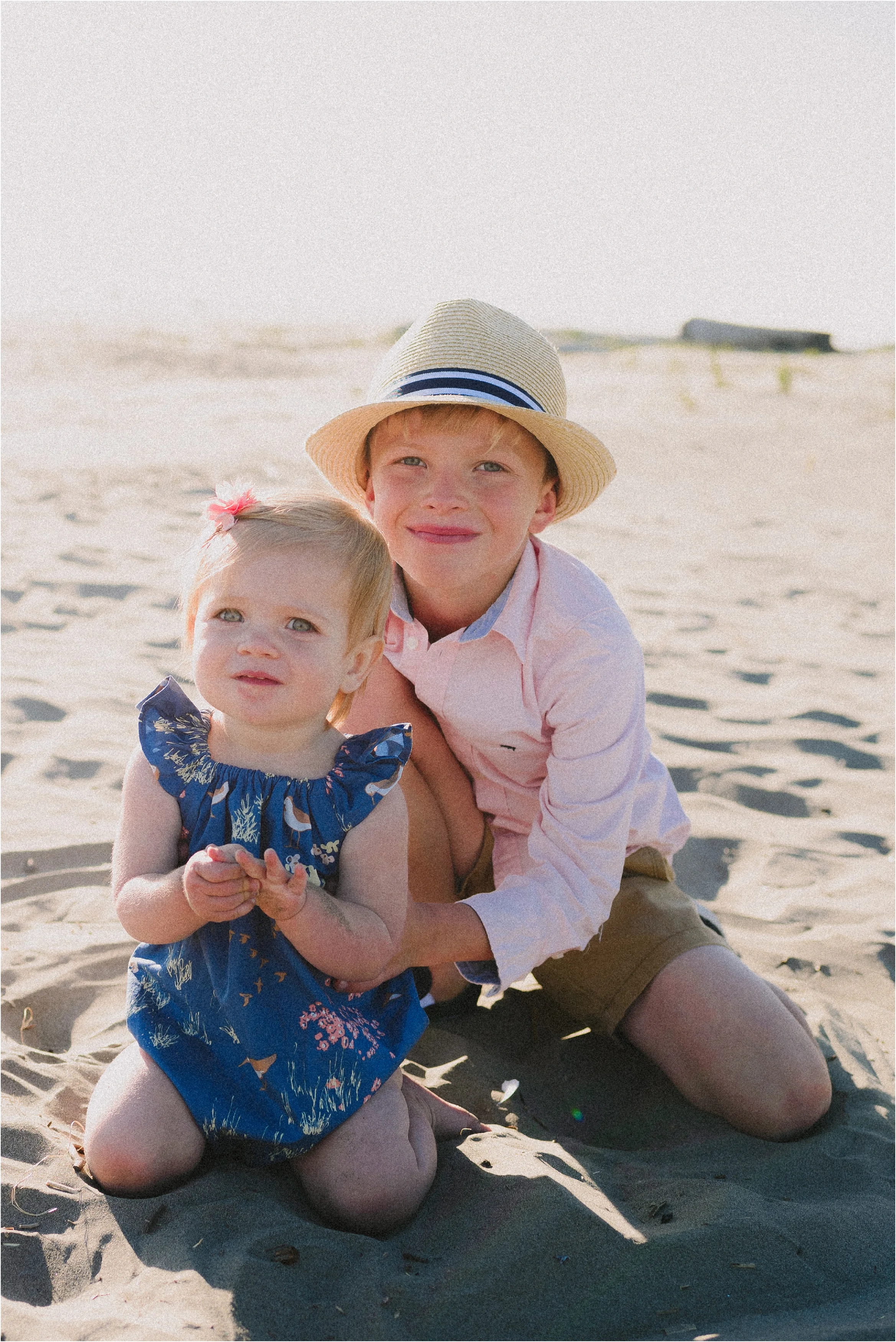 pacific-beach-washington-family-session-jannicka-mayte-anchorage-alaska-family-photographer_0006.jpg