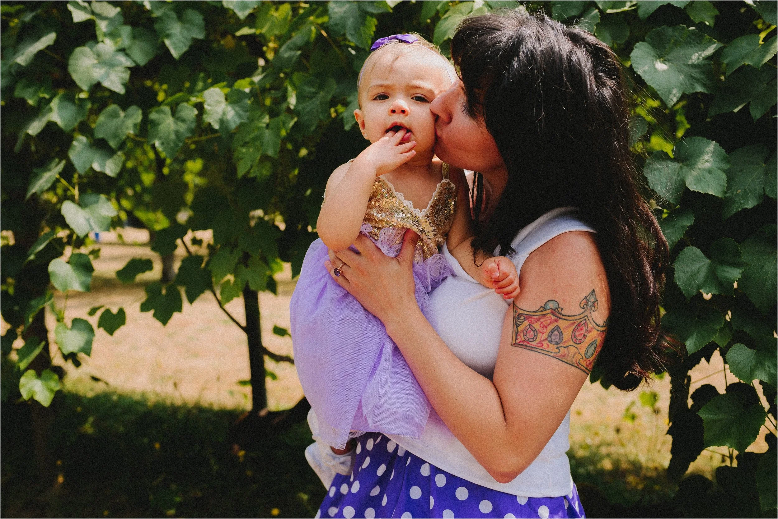unicorn-first-birthday-party-vashon-island-jannicka-mayte-anchorage-alaska-photographer_0016.jpg