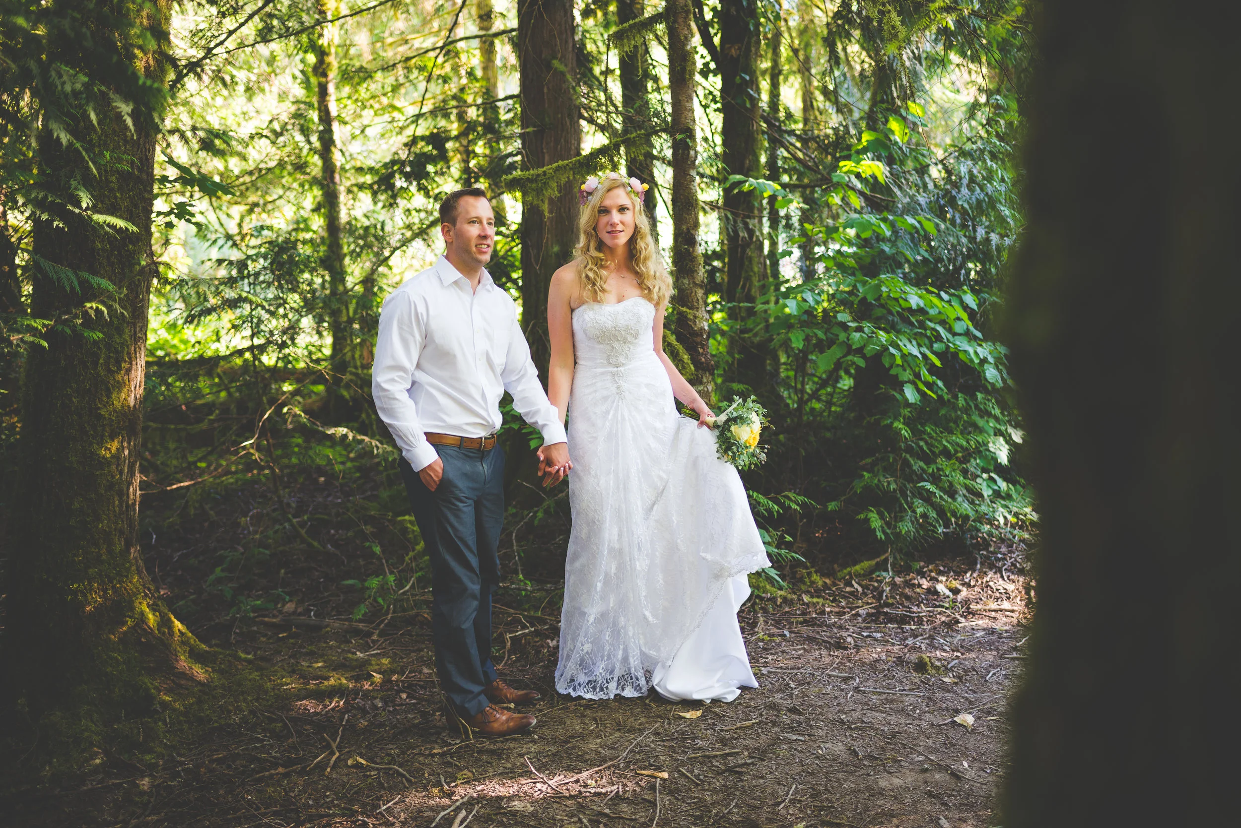 anchorage-elopement-photographer.jpg
