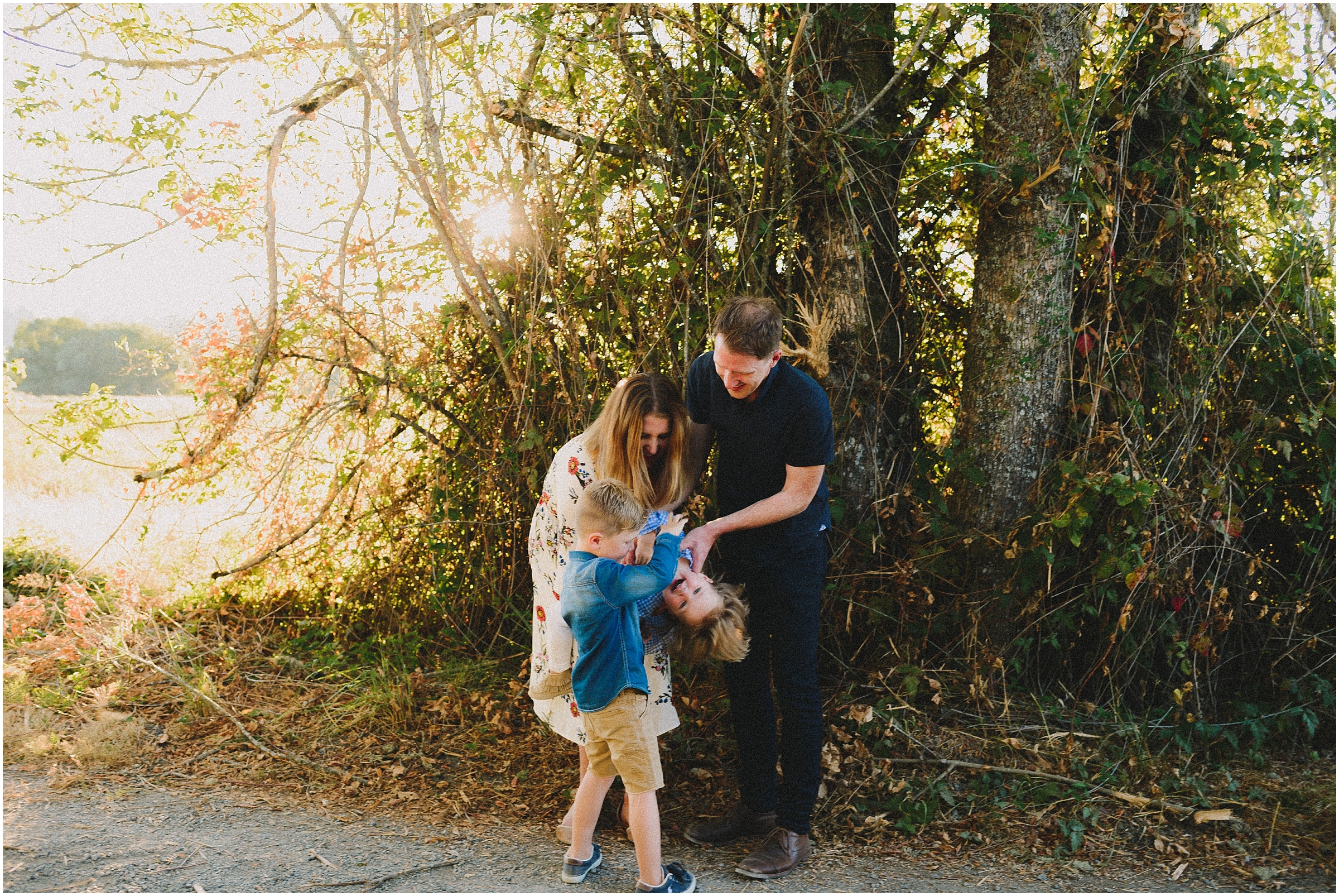way-up-north-photography-alaska-family-photographer-nisqually-wildlife-refuge-olympia-washington-family-session_0059.jpg