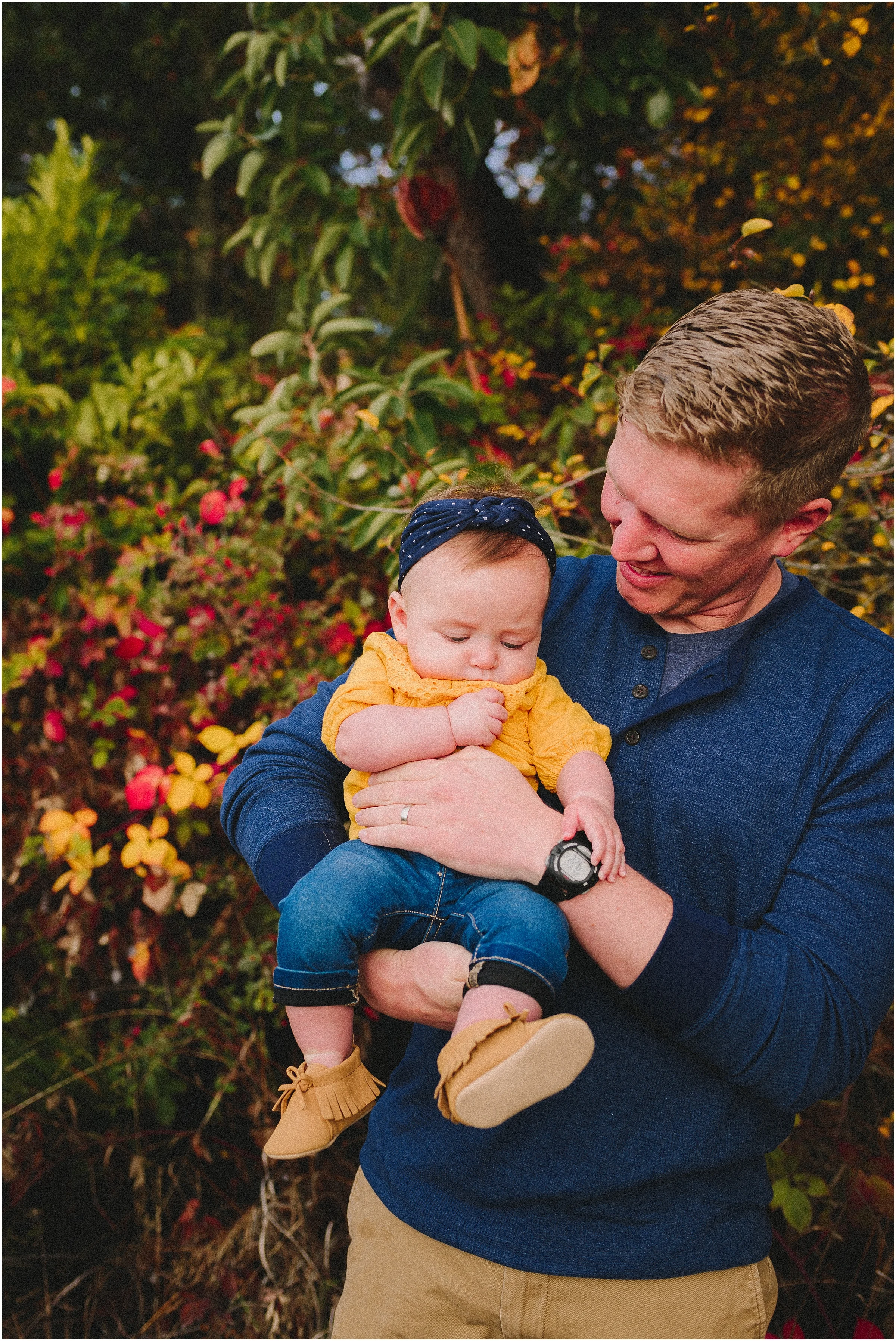 way-up-north-photography-alaska-family-photographer-titlow-park-family-session_0015.jpg