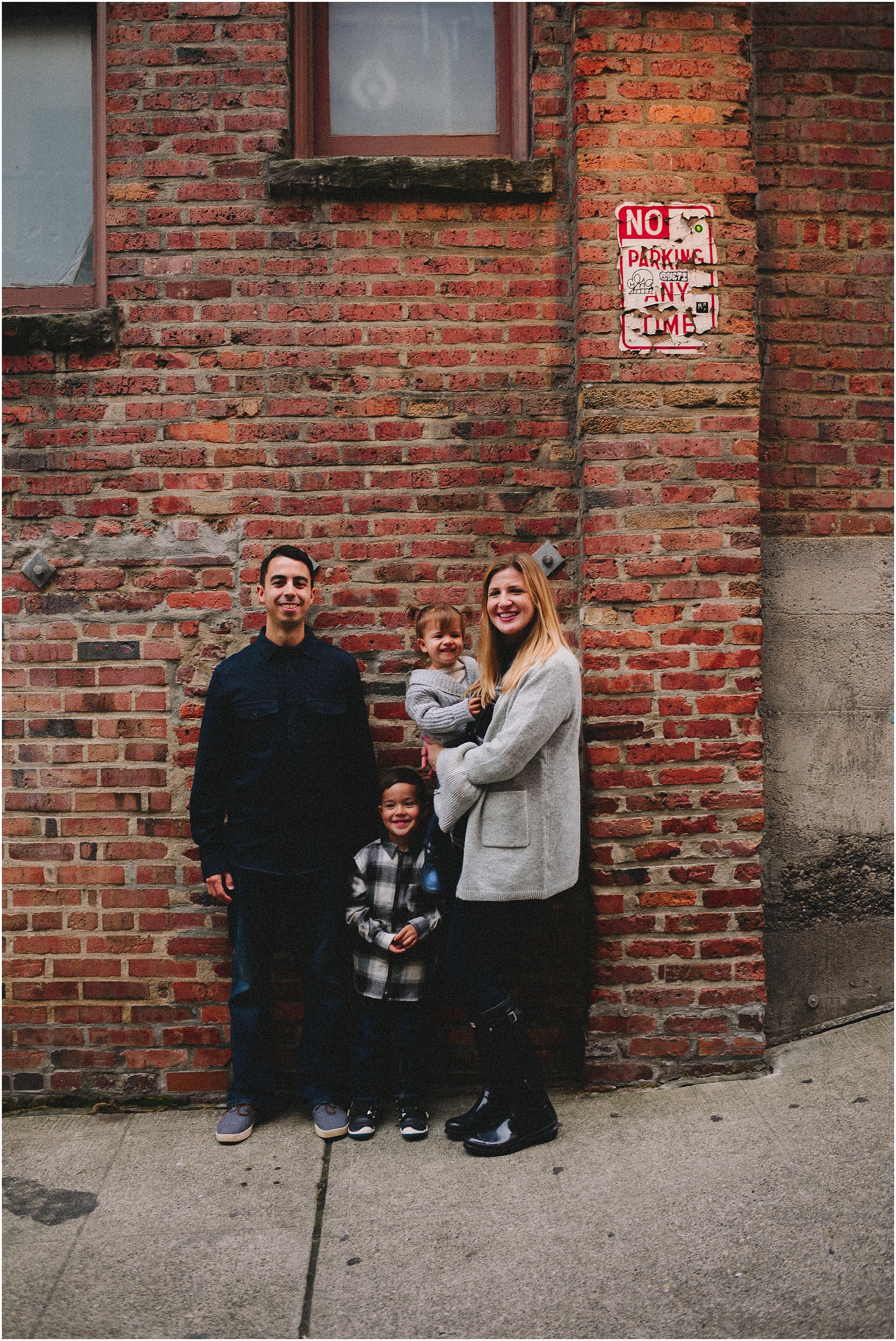 way-up-north-photography-alaska-family-photographer-downtown-seattle-family-session_0015.jpg