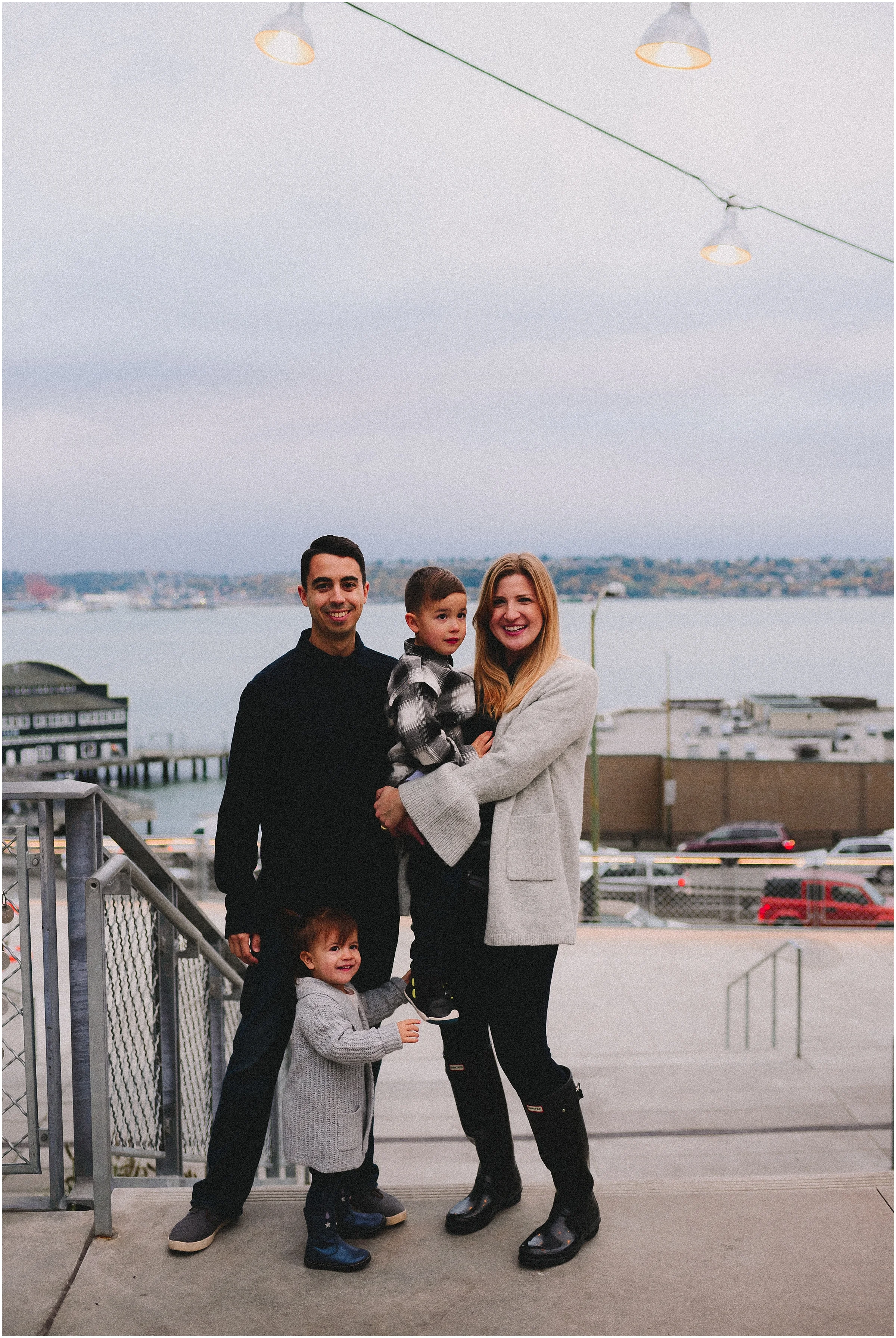 way-up-north-photography-alaska-family-photographer-downtown-seattle-family-session_0051.jpg