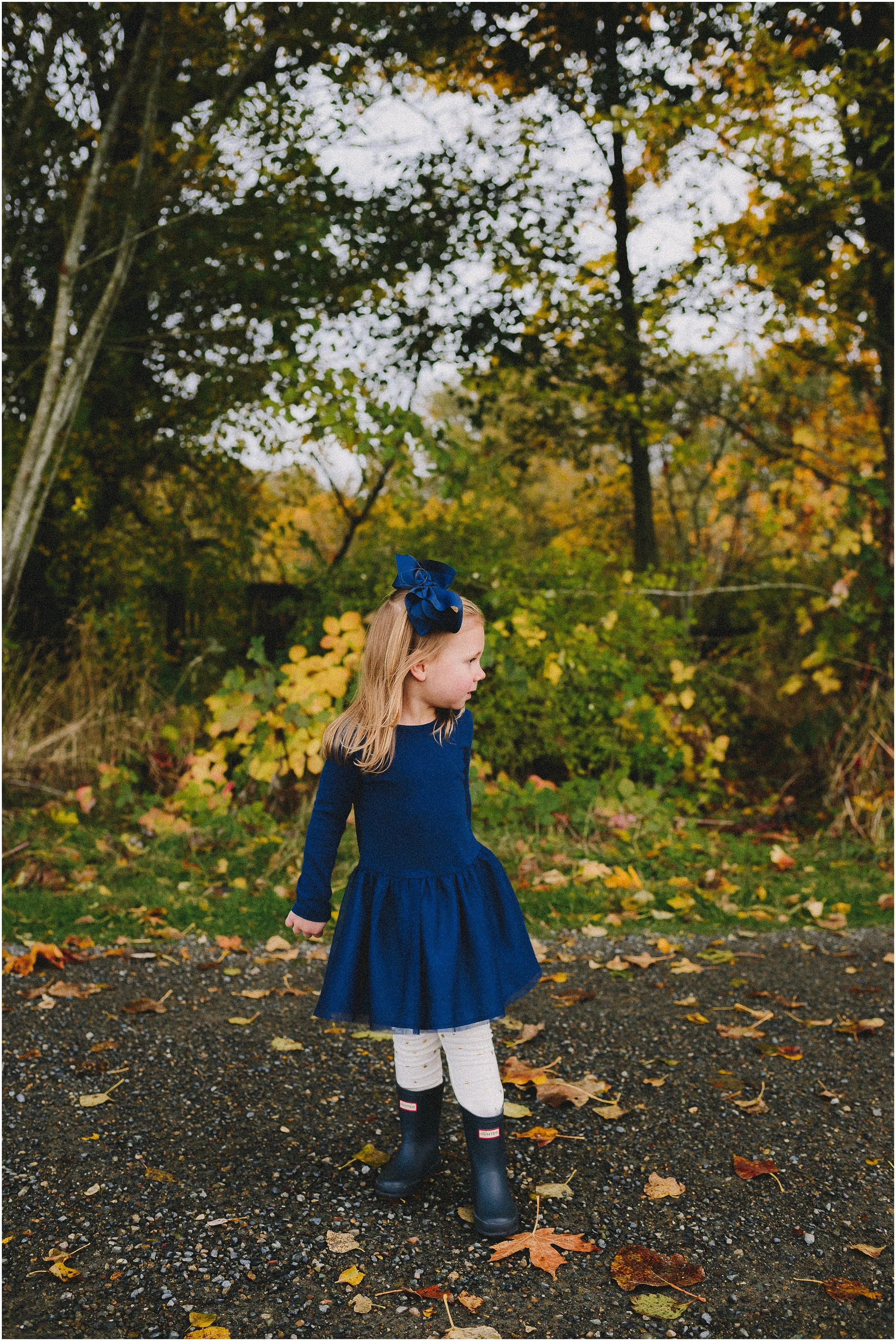 way-up-north-photography-alaska-family-photographer-nisqually-wildlife-refuge-family-session_0021.jpg