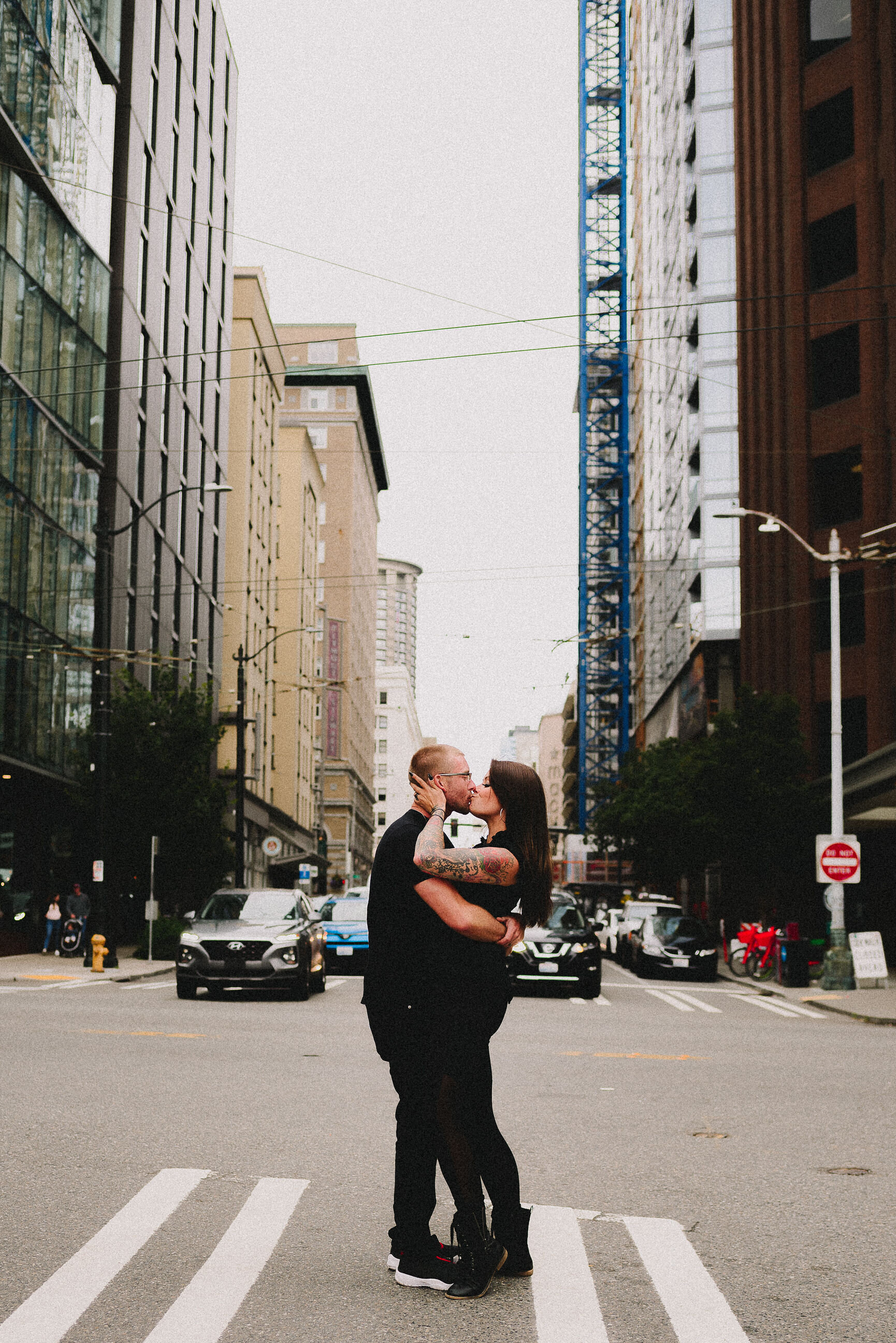 downtown-seattle-wa-engagement-session-way-up-north-photography (229).jpg