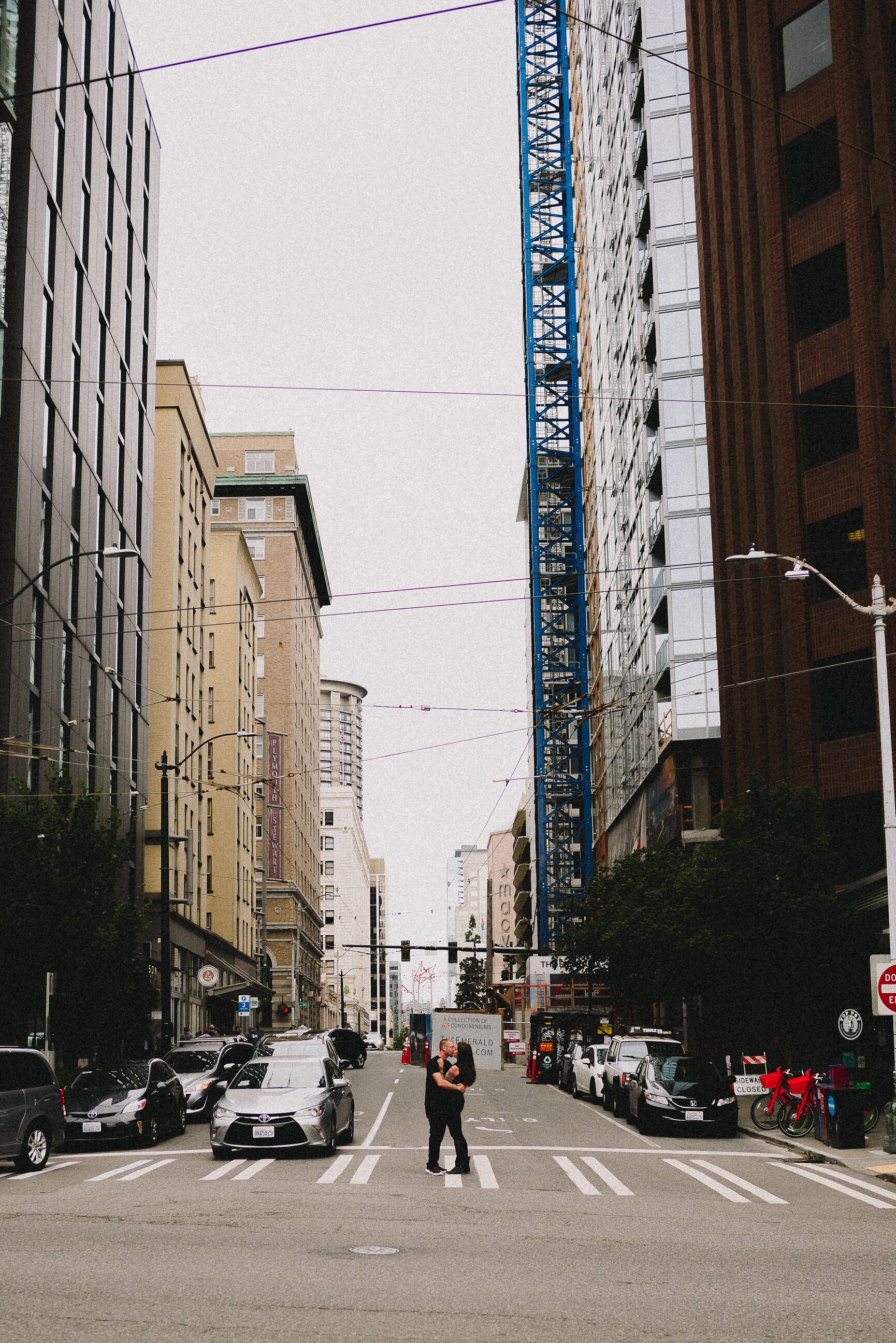 downtown-seattle-wa-engagement-session-way-up-north-photography (233).jpg