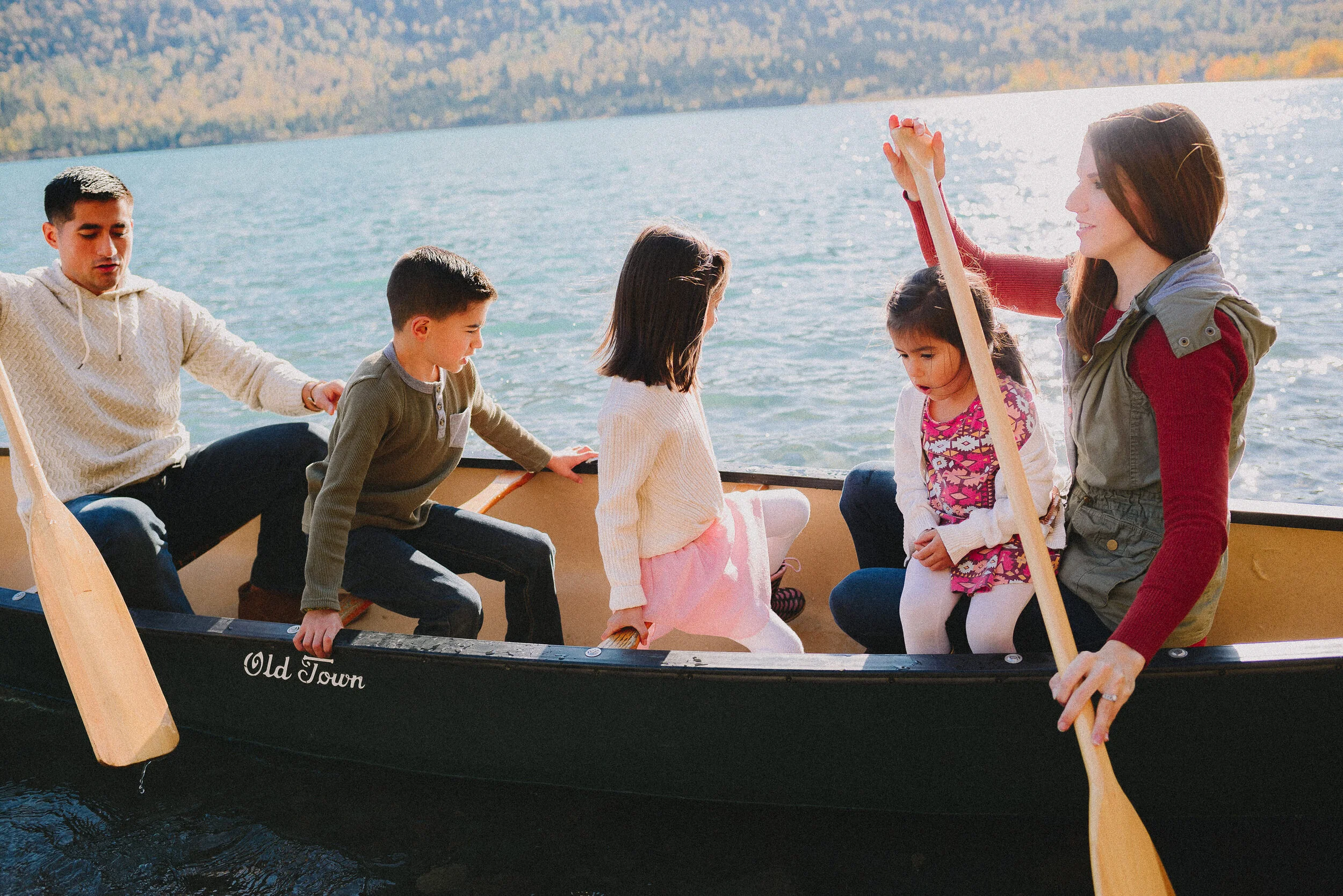 eklutna-lake-family-session-alaska-way-up-north-photography (130).jpg