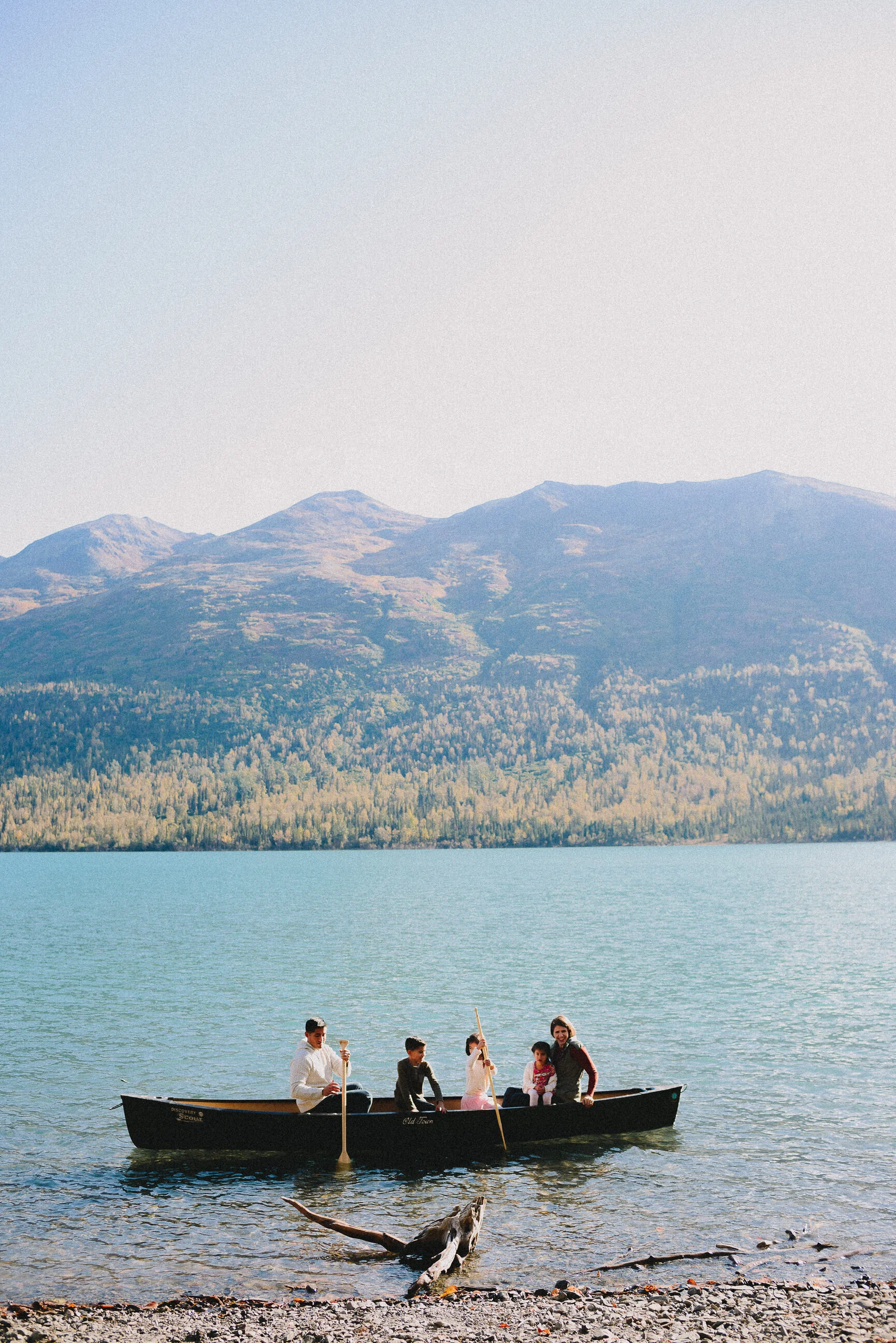 eklutna-lake-family-session-alaska-way-up-north-photography (172).jpg