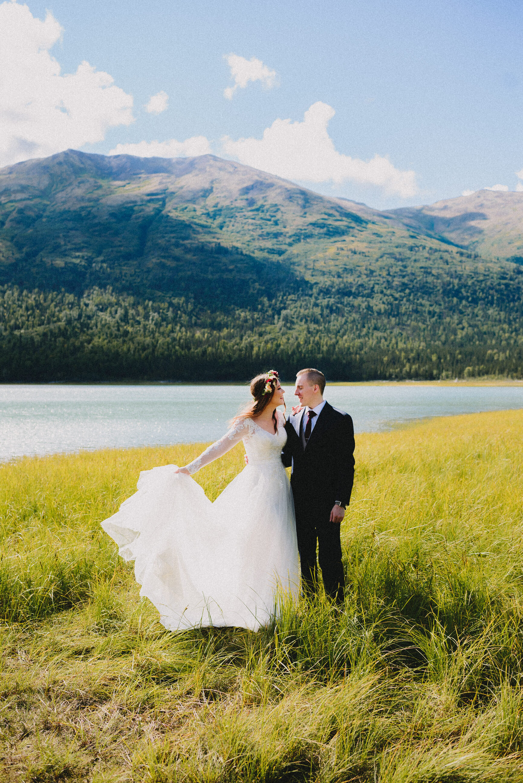 eklutna-lake-elopement-alaska-way-up-north-photography (58).jpg