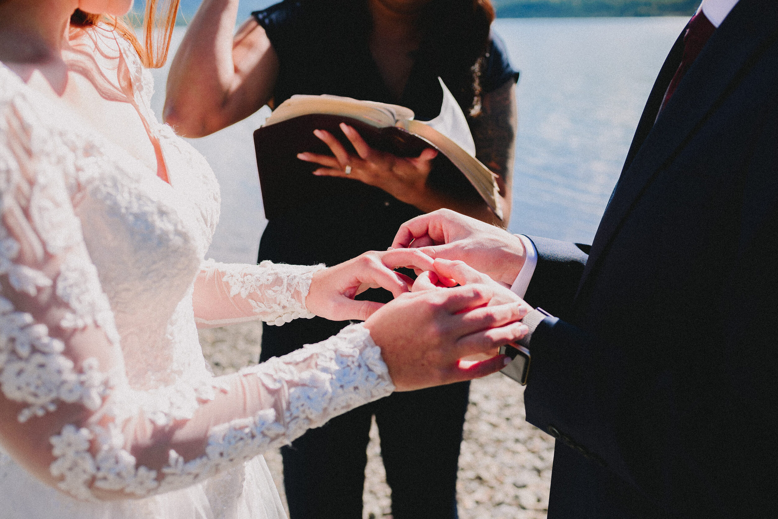 eklutna-lake-elopement-alaska-way-up-north-photography (175).jpg