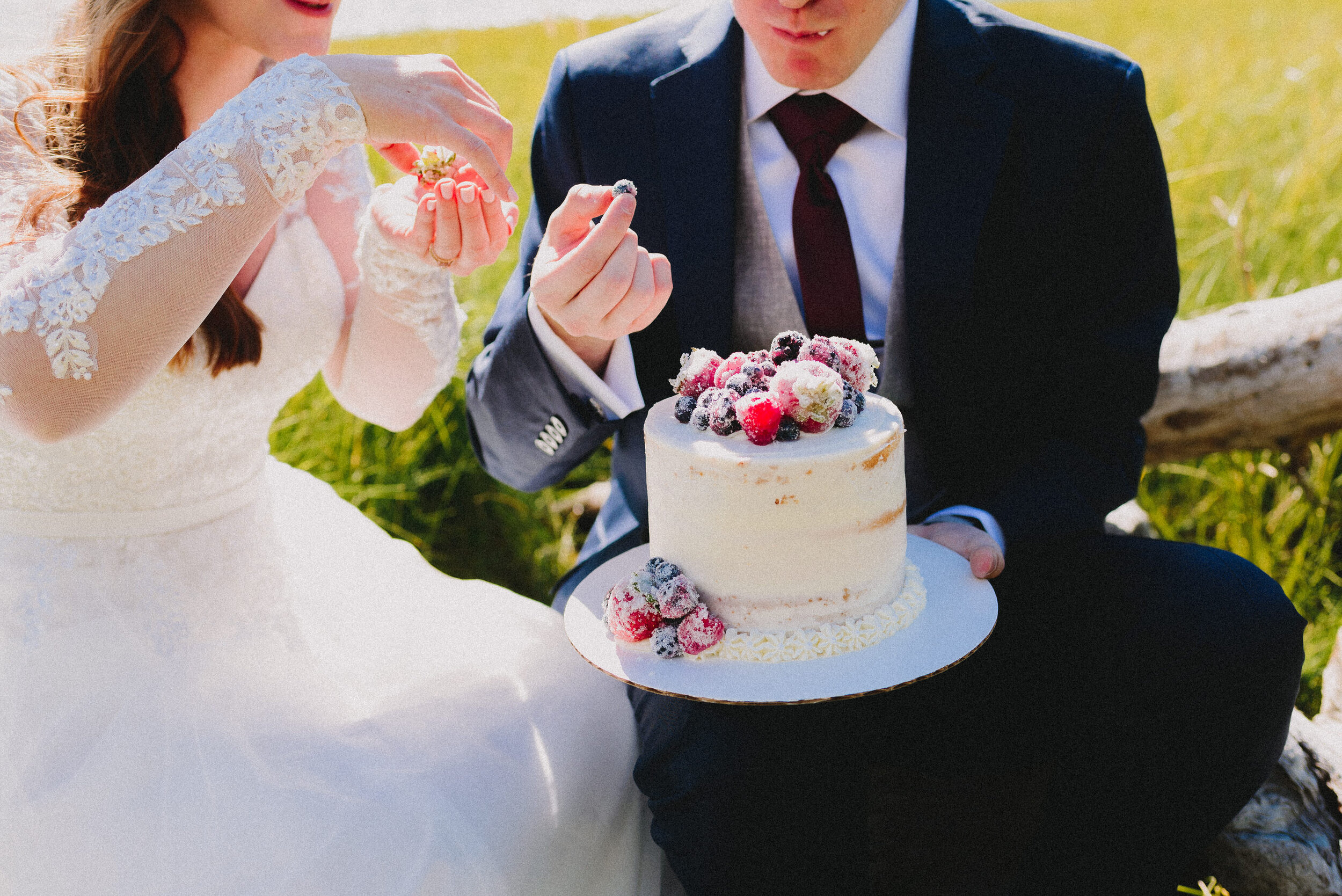 eklutna-lake-elopement-alaska-way-up-north-photography (296).jpg