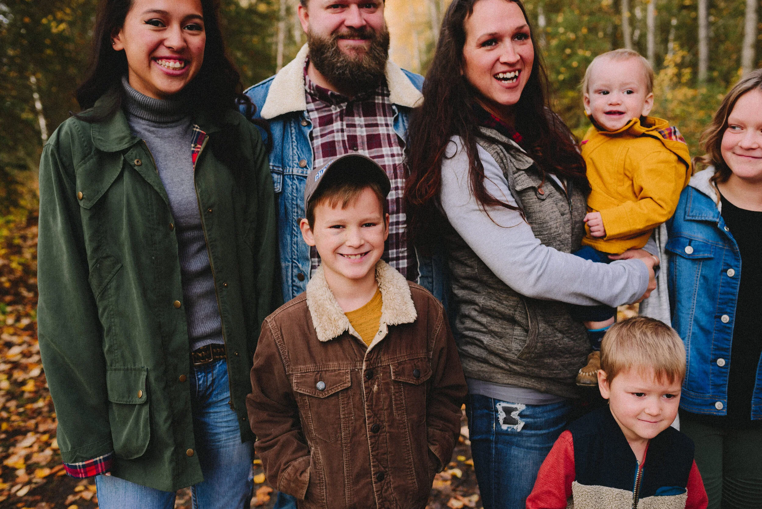 eklutna-lake-session-alaska-lifestyle-family-photographer-way-up-north-photography (6).jpg
