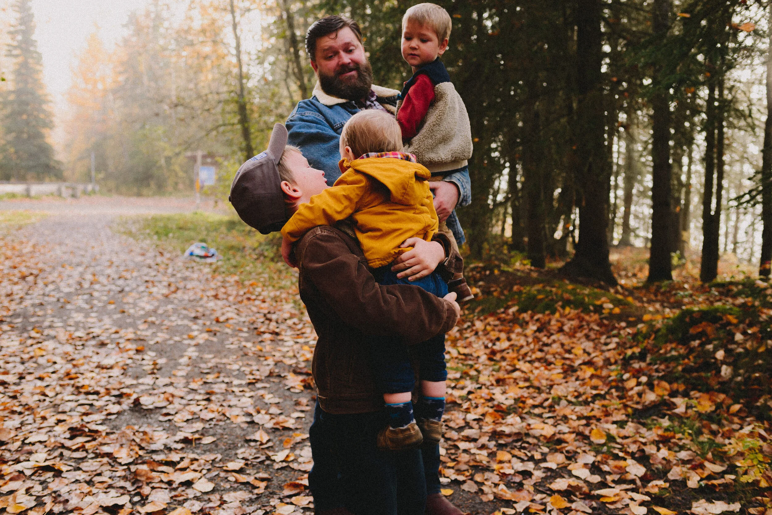 eklutna-lake-session-alaska-lifestyle-family-photographer-way-up-north-photography (24).jpg