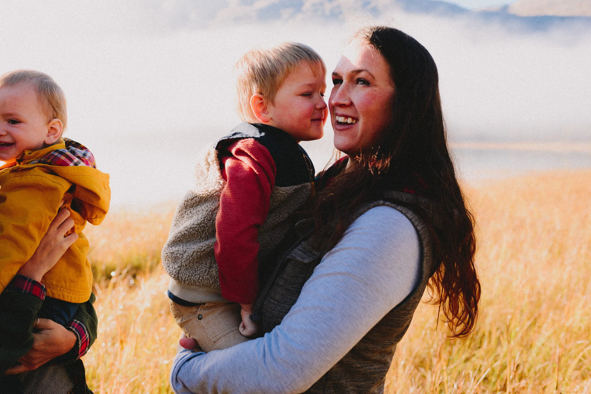 eklutna-lake-session-alaska-lifestyle-family-photographer-way-up-north-photography (120).jpg