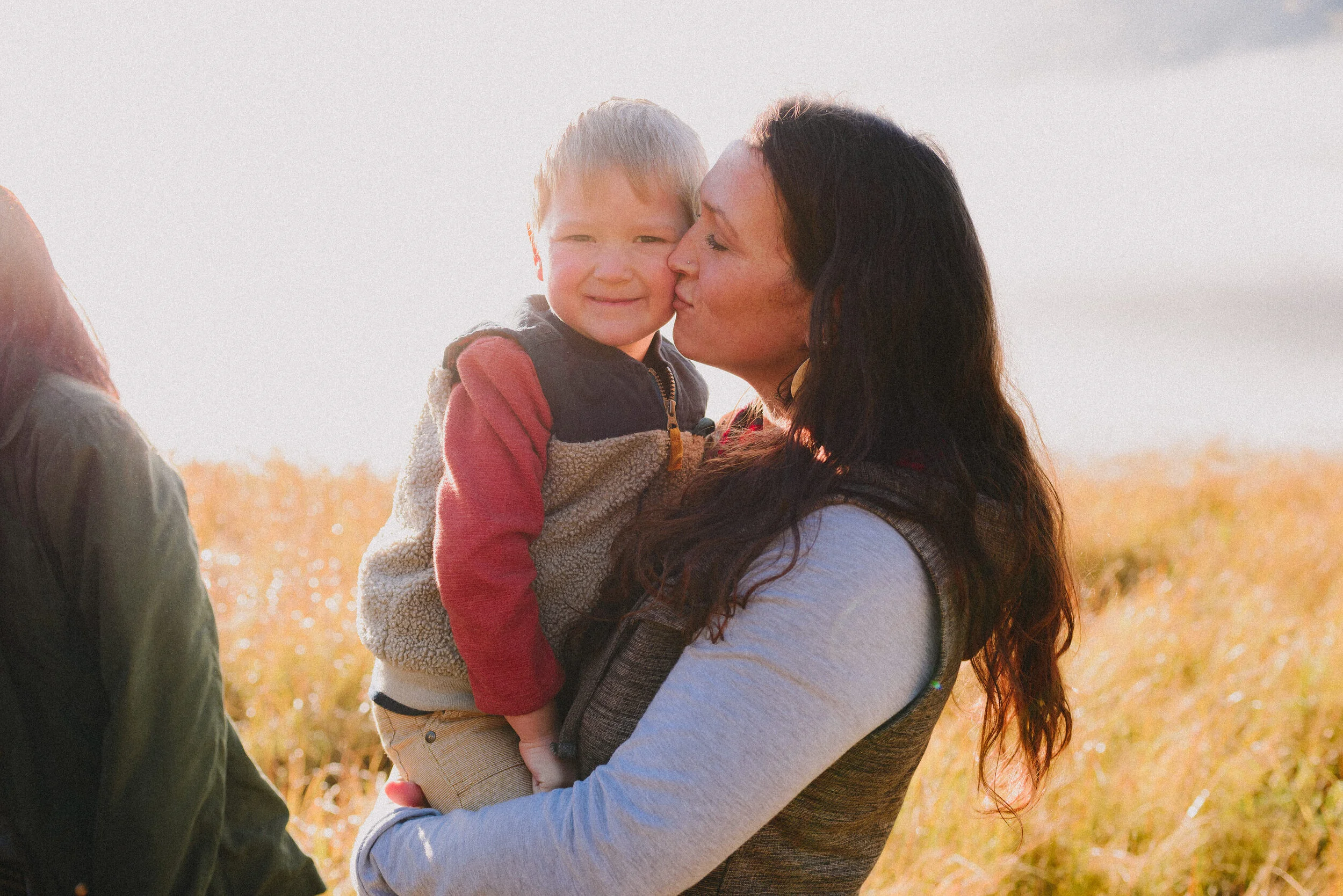 eklutna-lake-session-alaska-lifestyle-family-photographer-way-up-north-photography (126).jpg
