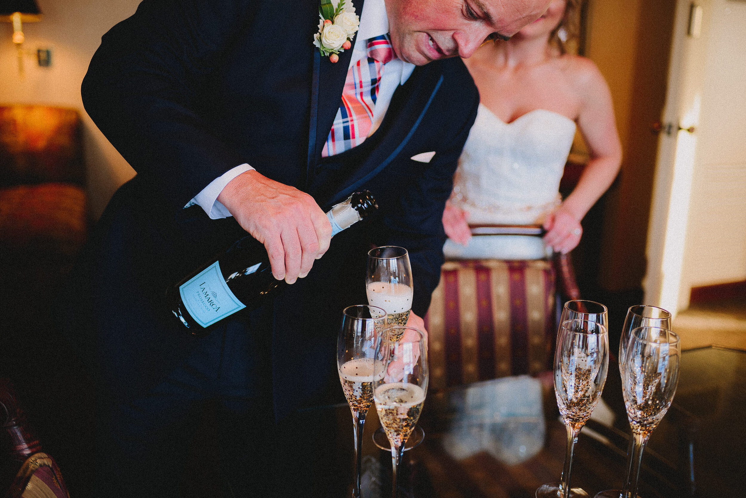 hotel-captain-cook-intimate-wedding-anchorage-alaska-way-up-north-photography (324).jpg