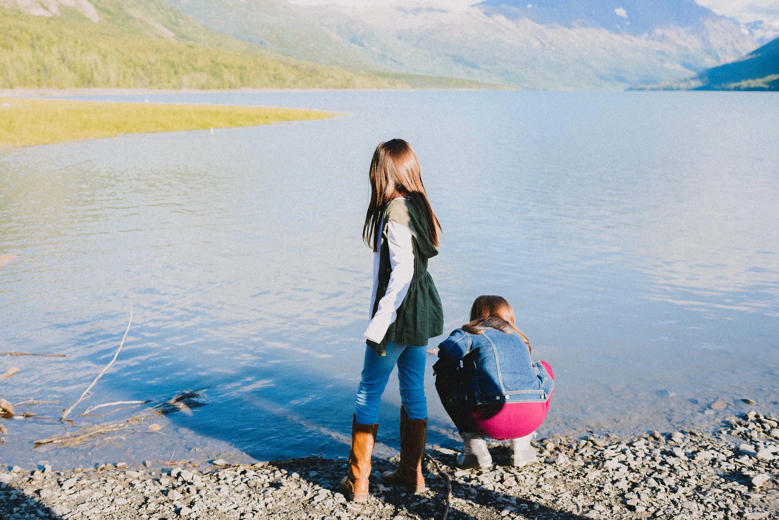 eklutna-lake-fall-family-session-alaska-way-up-north-photography (1).jpg