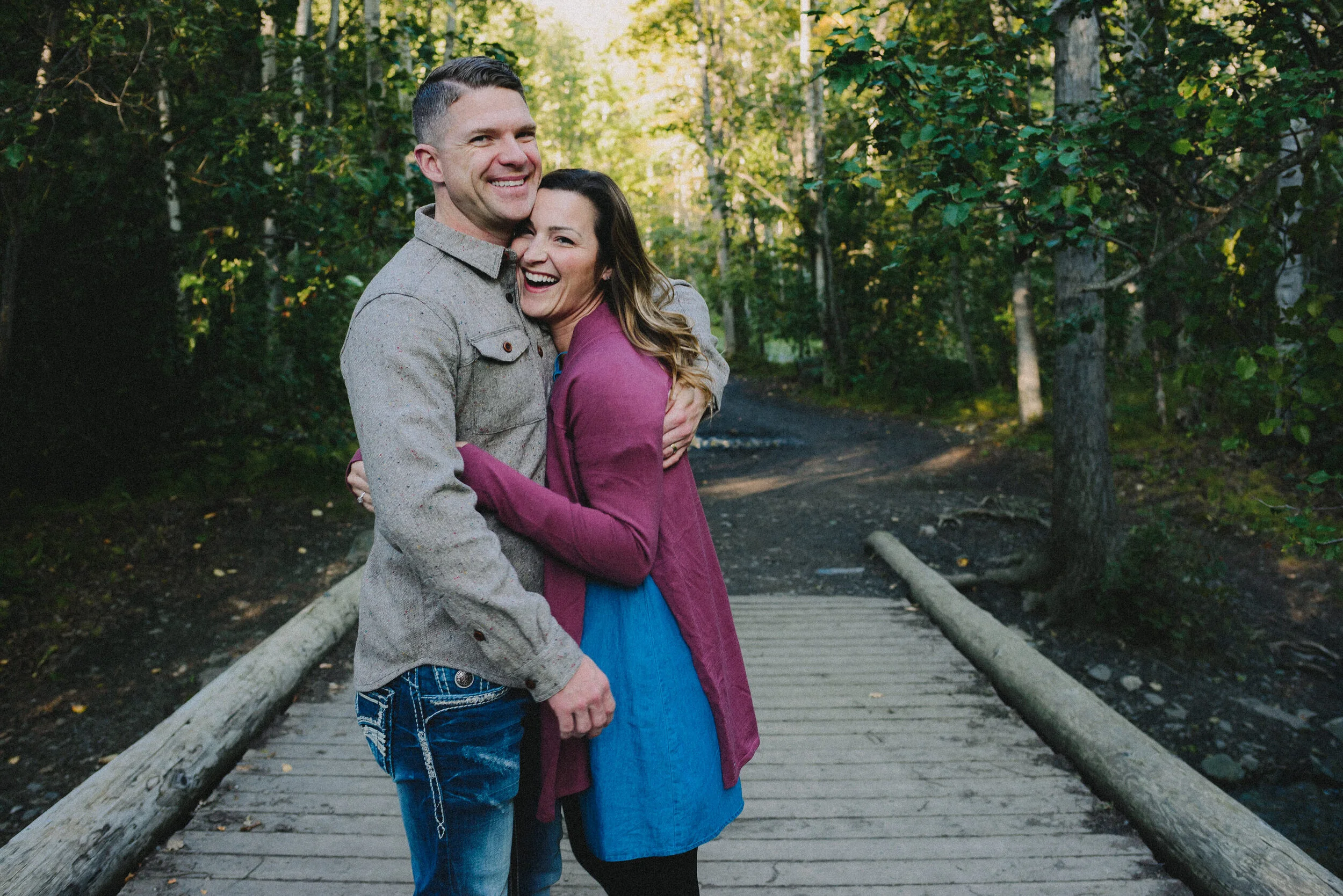 eklutna-lake-fall-family-session-alaska-way-up-north-photography (335).jpg