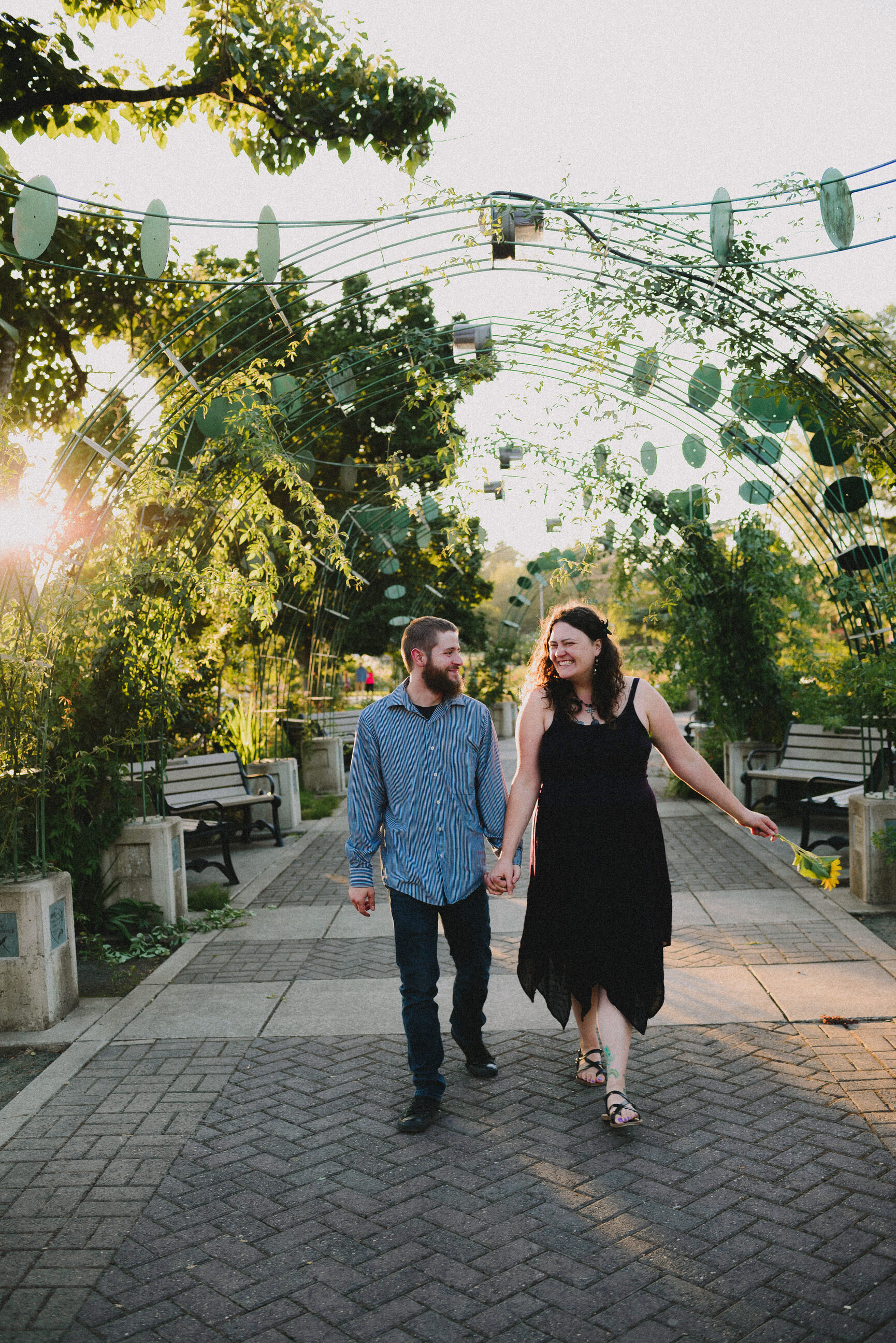 oregon-intimate-backyard-wedding-way-up-north-photography (18).jpg