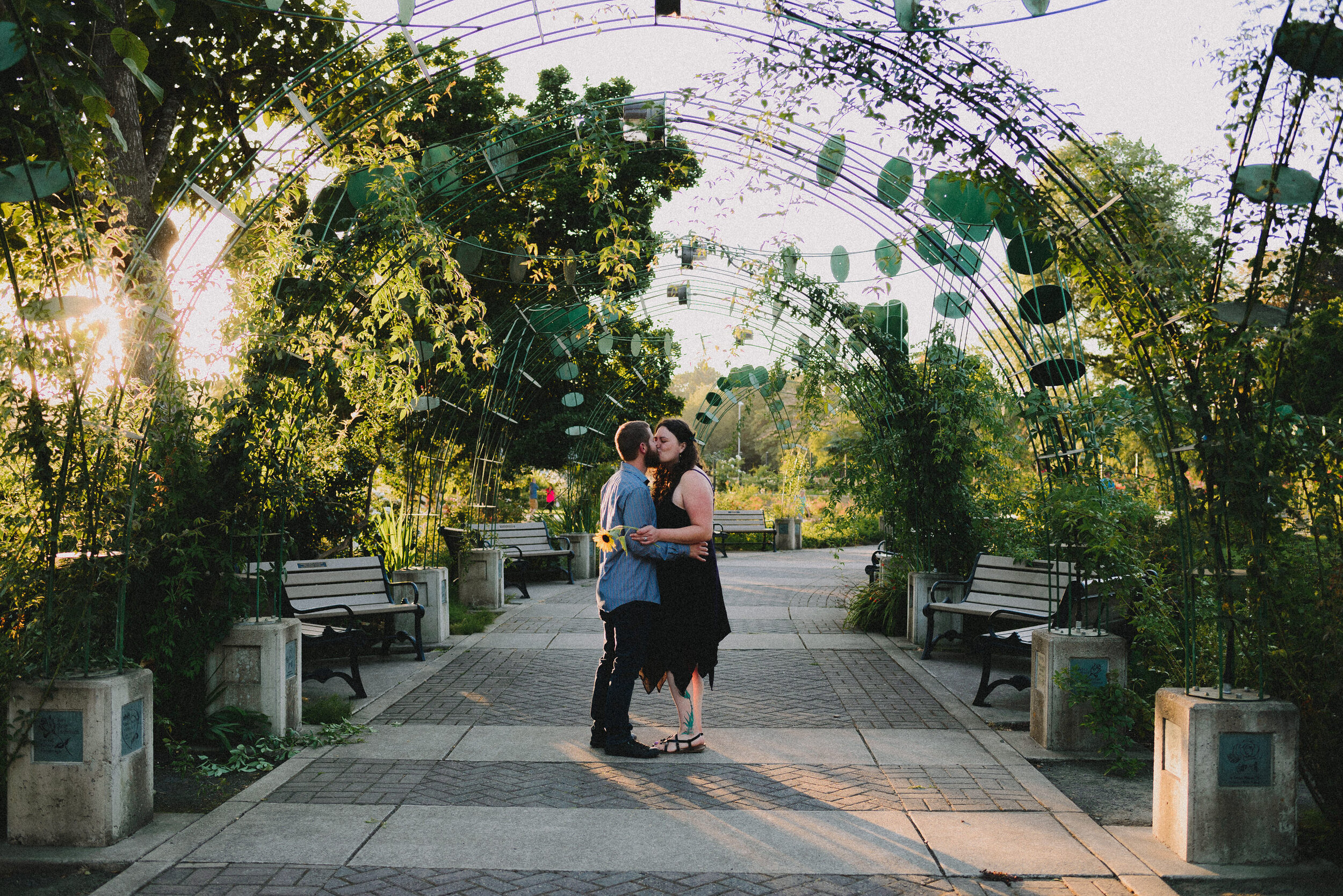 oregon-intimate-backyard-wedding-way-up-north-photography (11).jpg