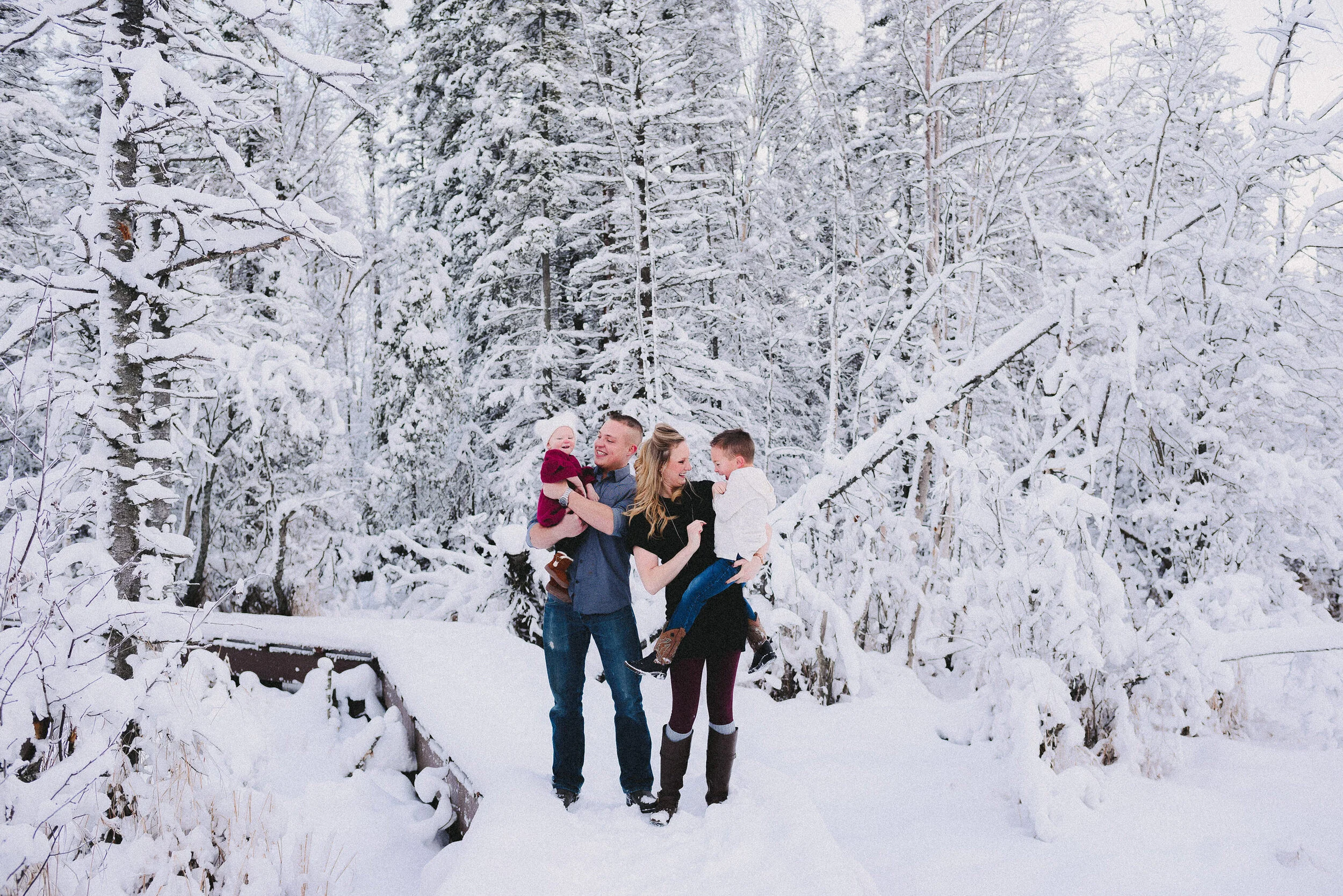 Walter | Reflections Lake Winter Family Session