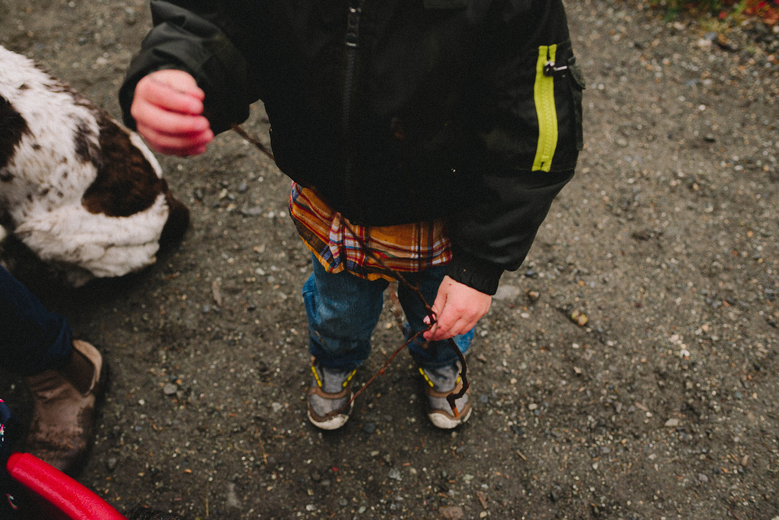 north-fork-eagle-river-fall-family-session-alaska-photographer-way-up-north-photography (346).jpg