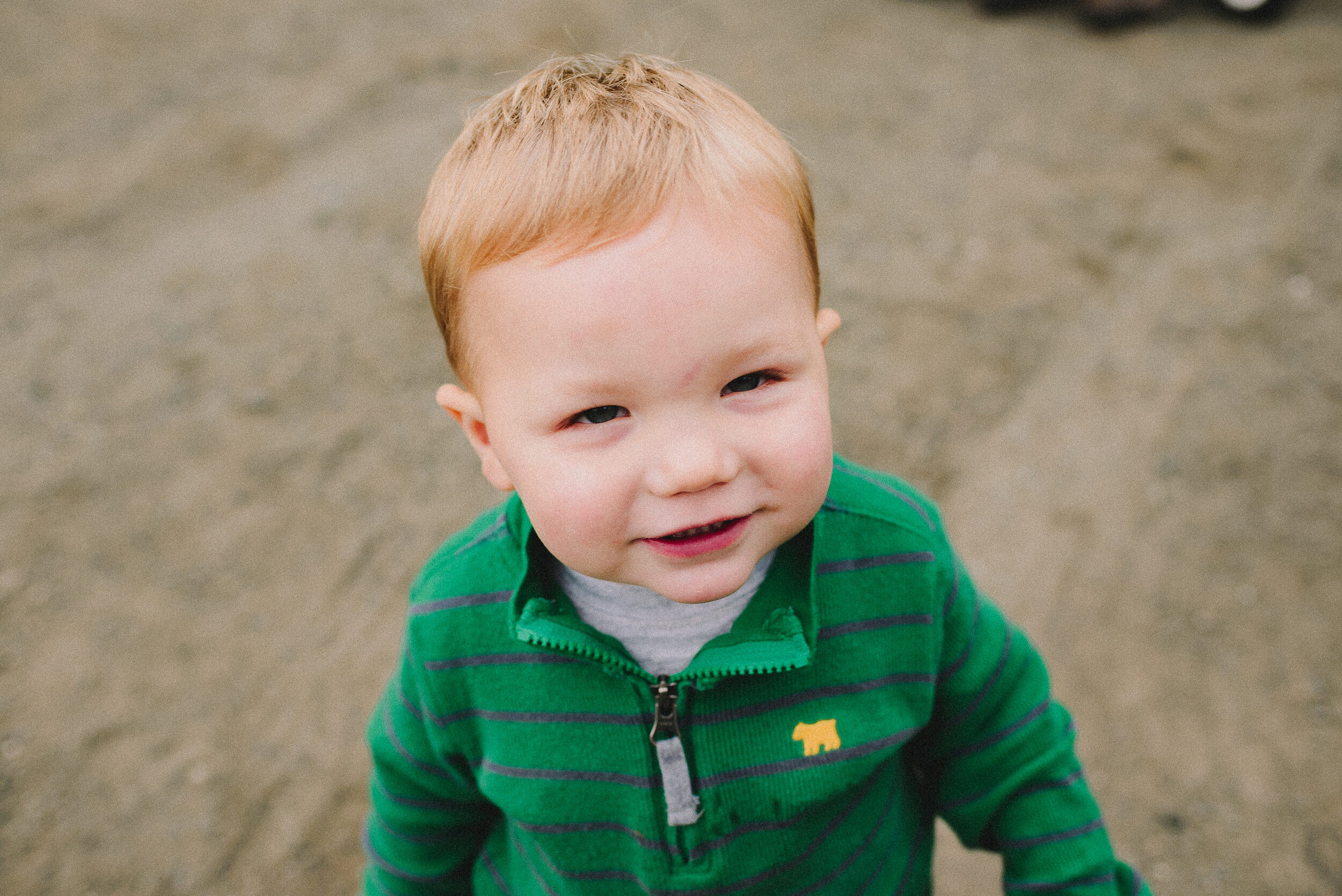 north-fork-eagle-river-fall-family-session-alaska-photographer-way-up-north-photography (439).jpg