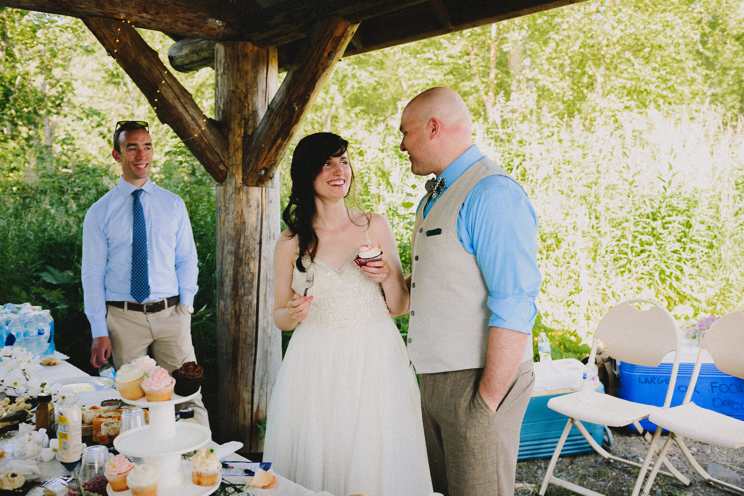 talkeetna-christiansen-lake-fourth-of-july-intimate-wedding-alaska-photographer-way-up-north-photography (557).jpg