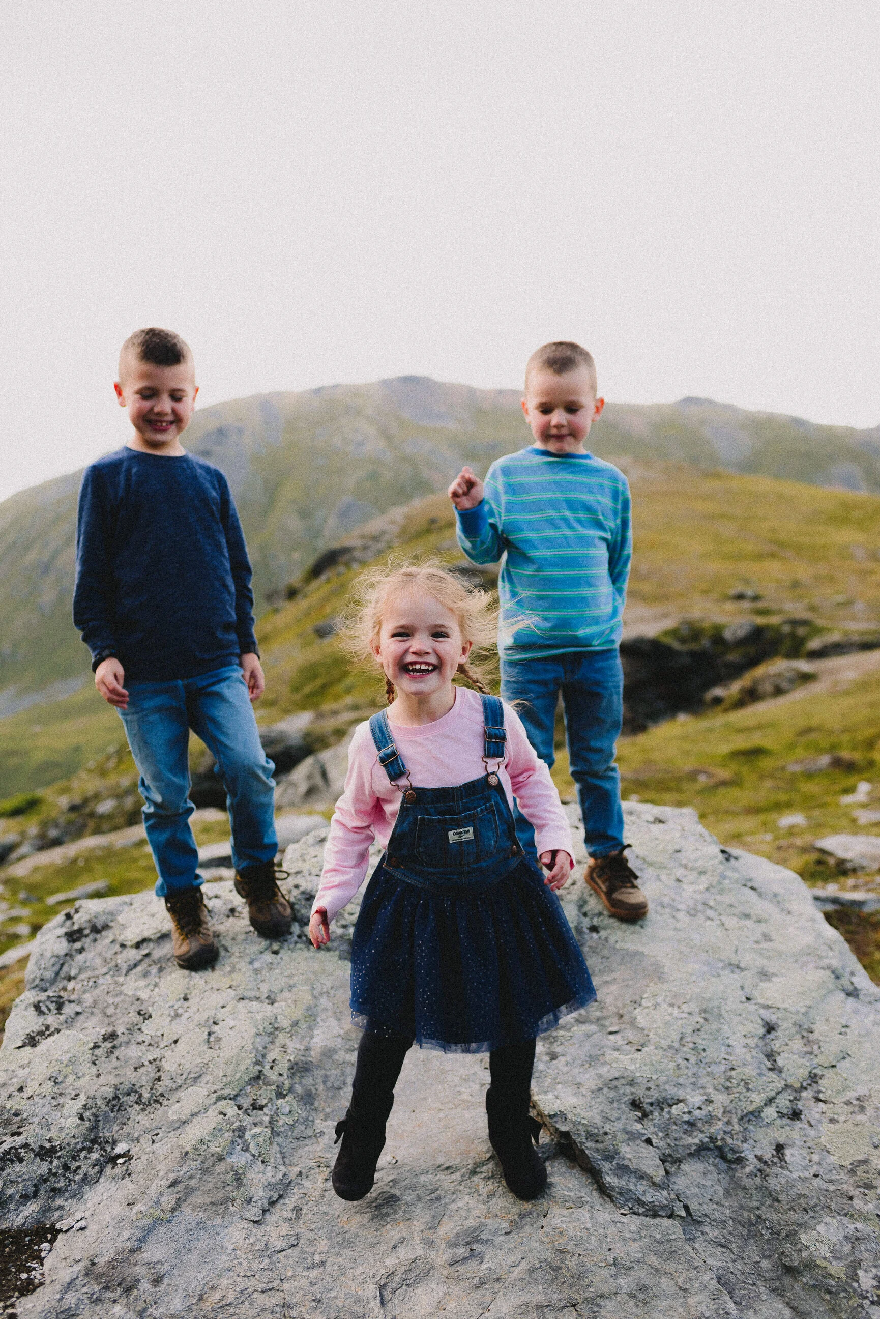 summit-lake-hatcher-pass-alaska-family-session-alaska-photographer-way-up-north-photography (128).jpg