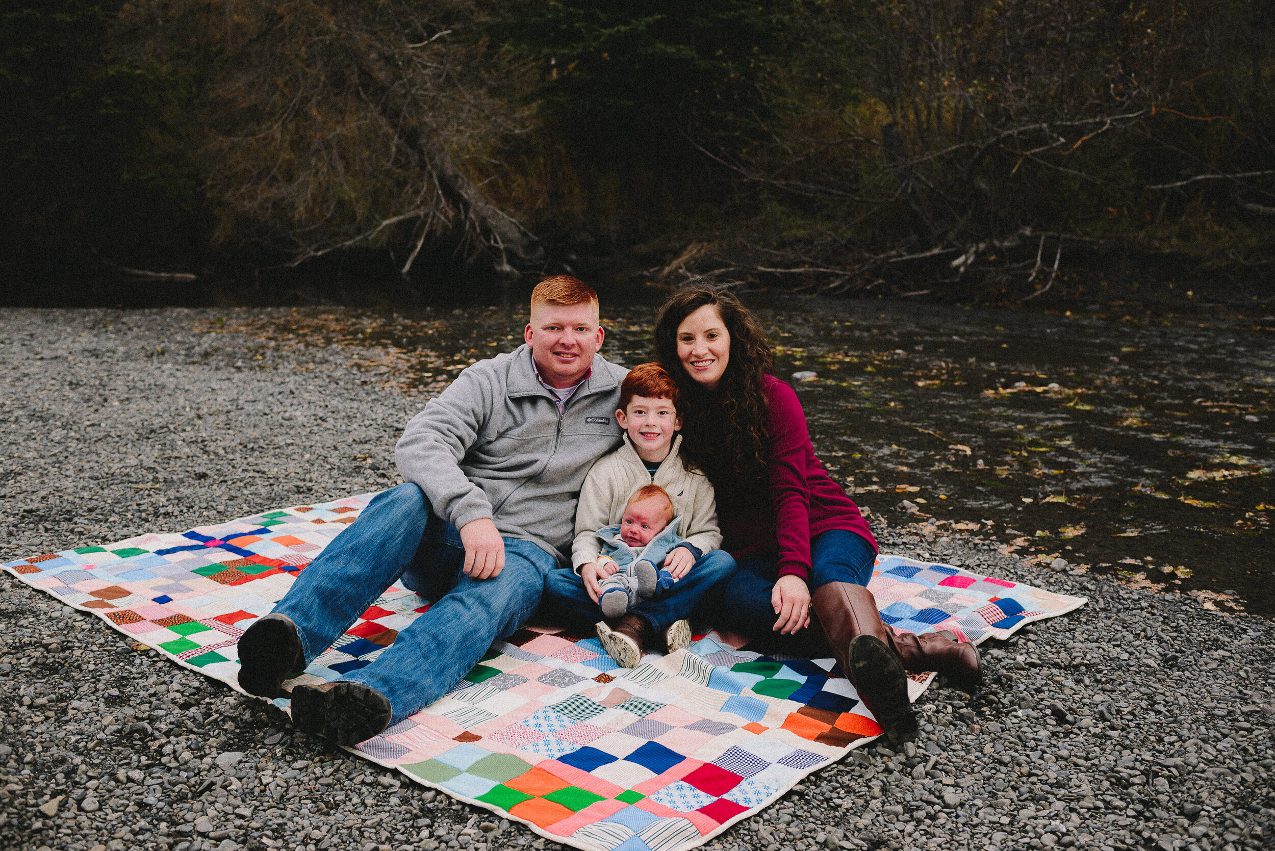 north-fork-eagle-river-fall-family-session-alaska-photographer-way-up-north-photography (101).jpg