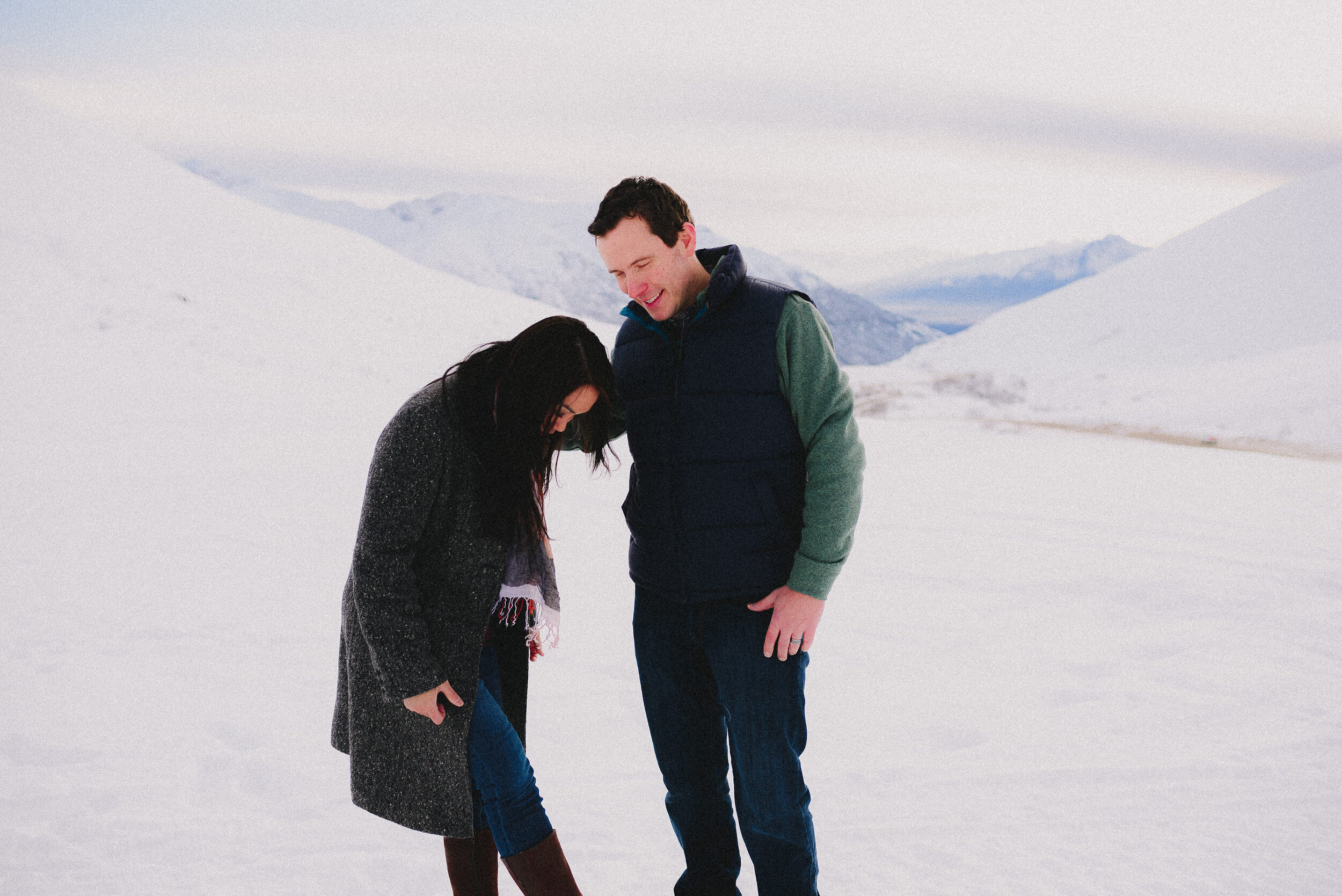 hatcher-pass-lodge-winter-family-session-alaska-photographer-way-up-north-photography (139).jpg