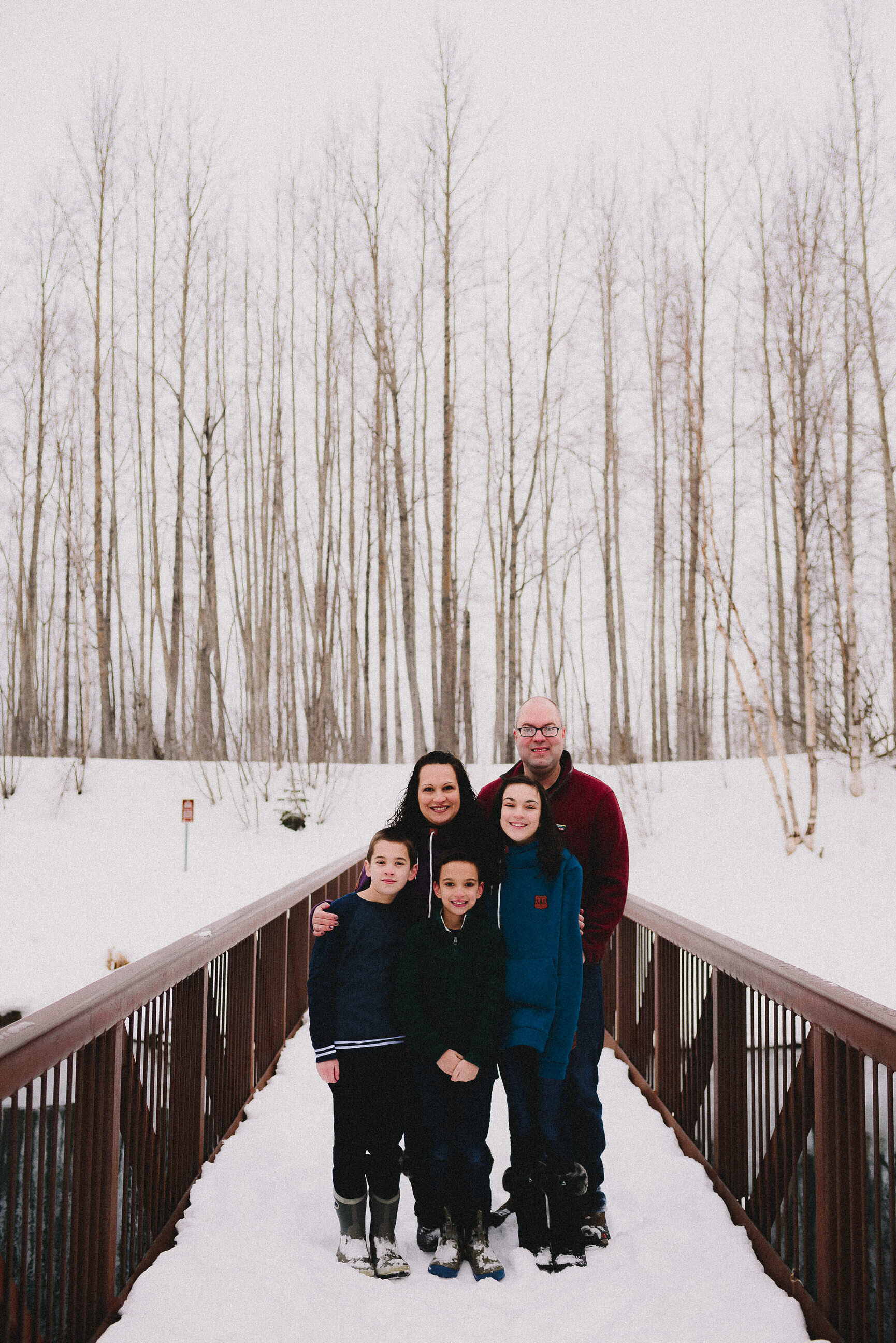 eklutna-tailrace-winter-family-session-palmer-alaska-photographer-way-up-north-photography (3).jpg