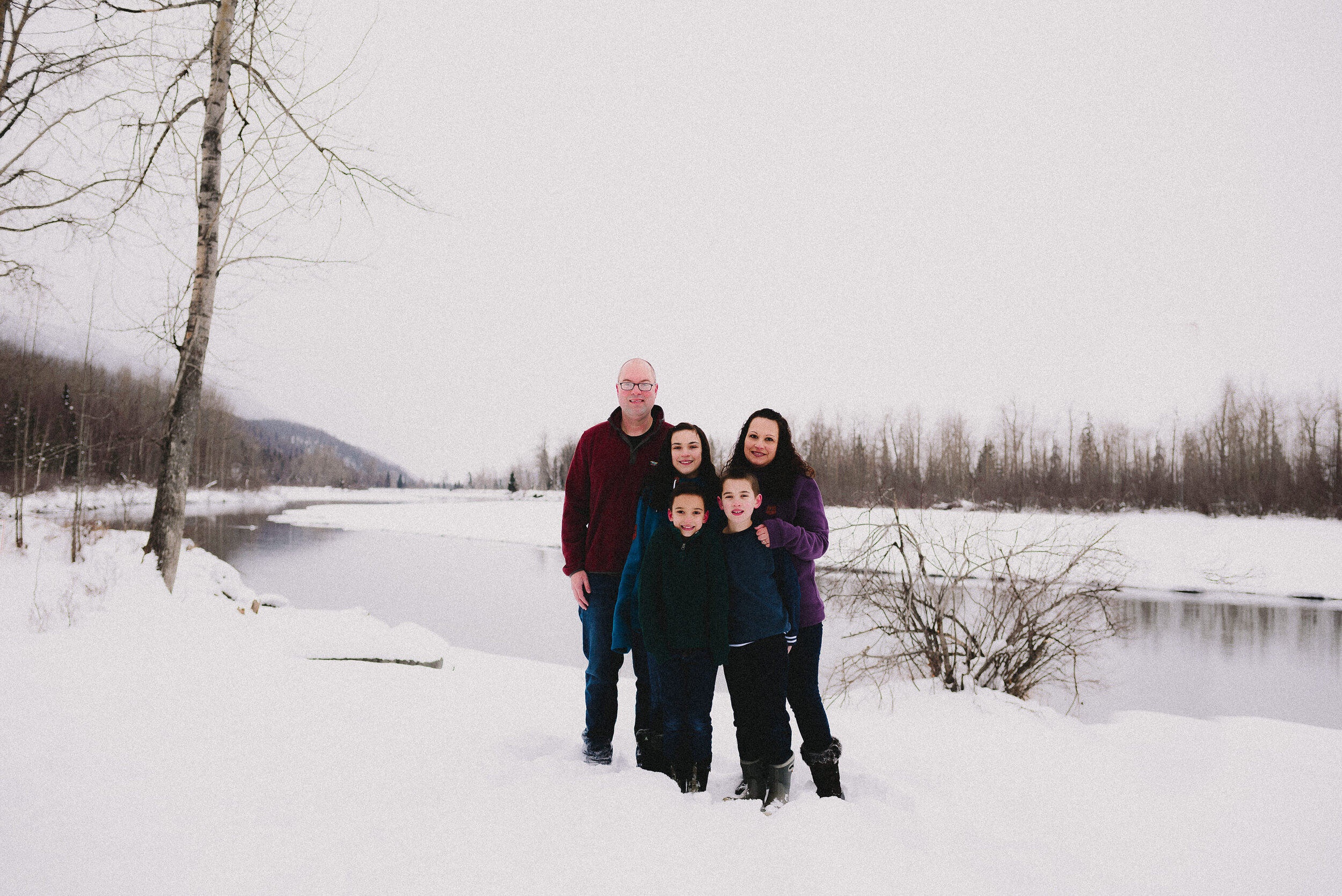 eklutna-tailrace-winter-family-session-palmer-alaska-photographer-way-up-north-photography (164).jpg