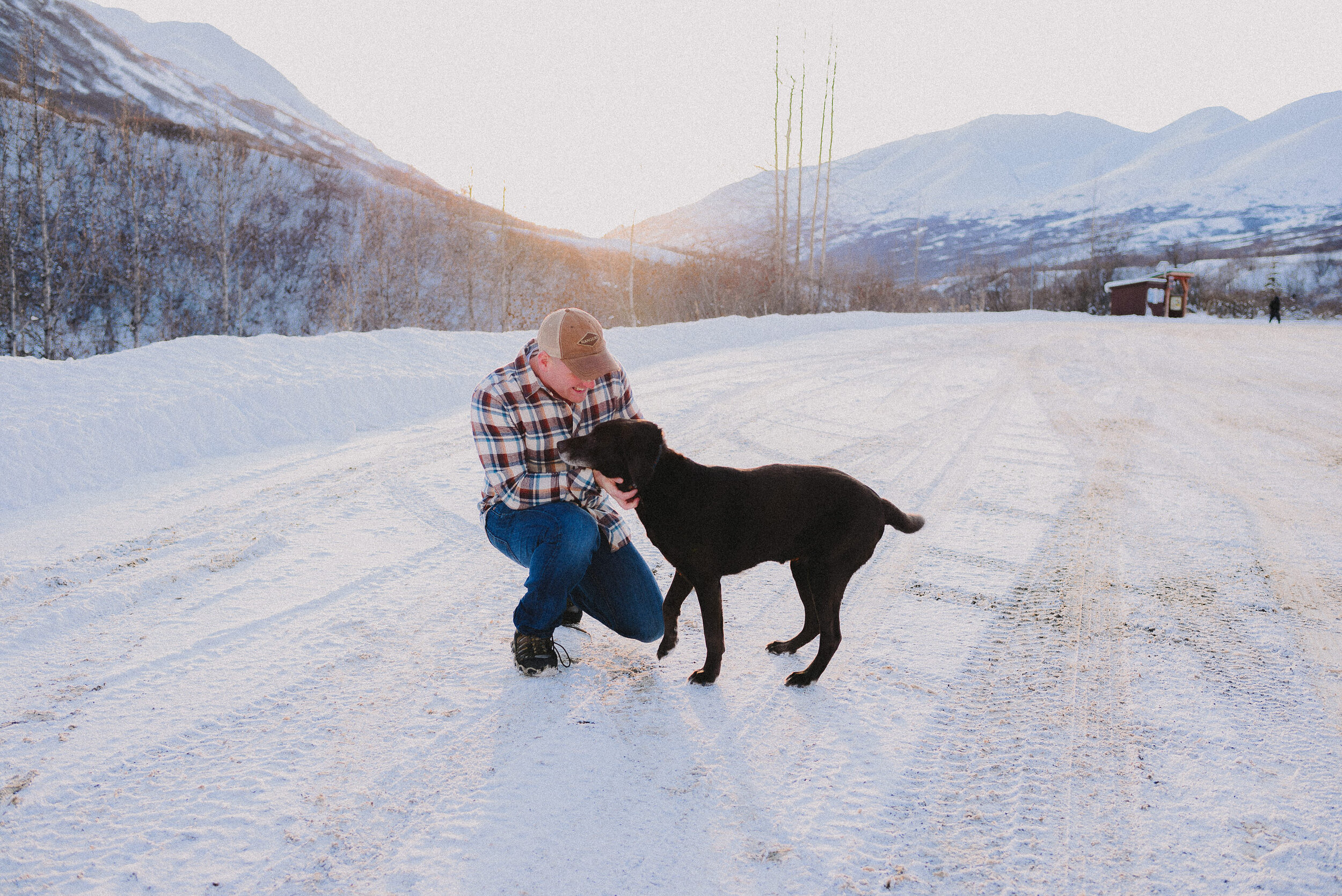 hatcher-pass-snowy-session-alaska-photographer-way-up-north-photography (106).jpg