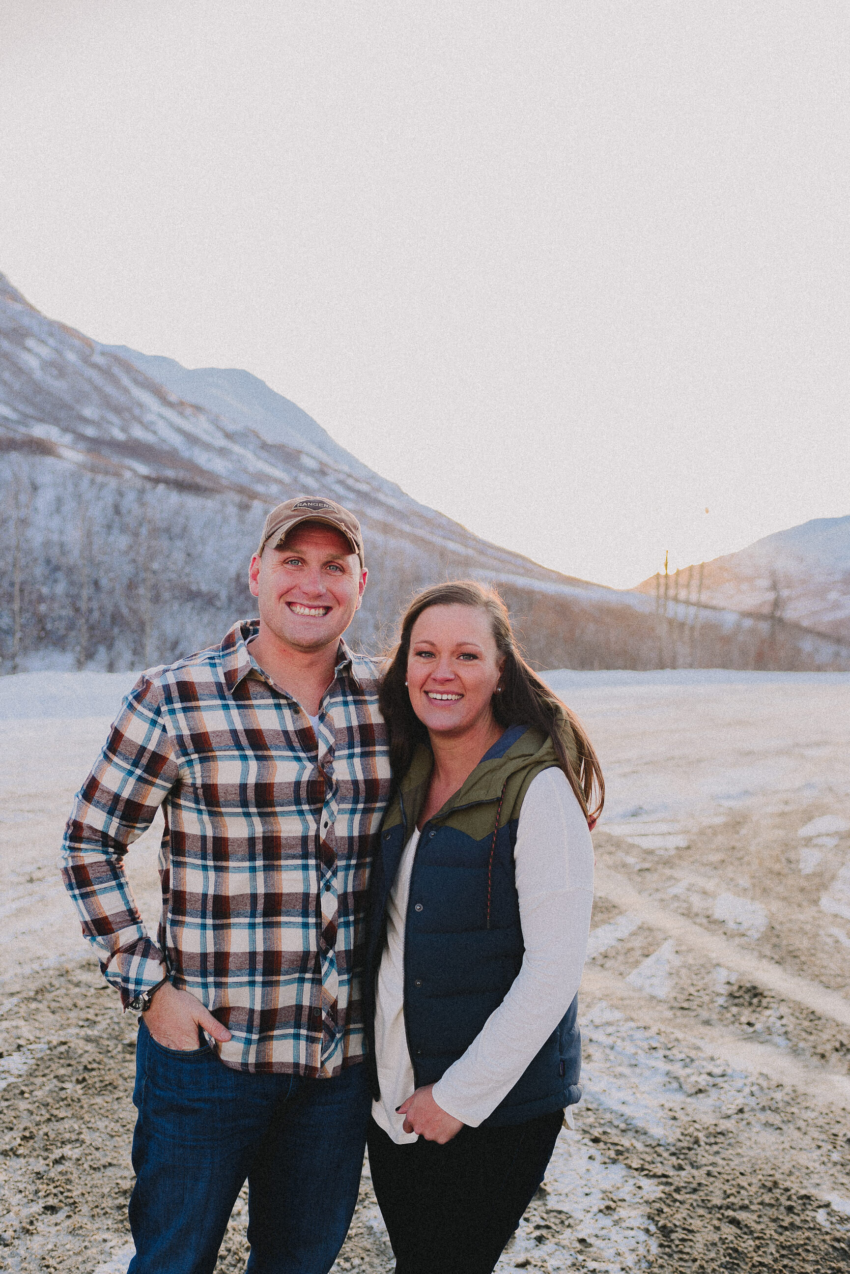 hatcher-pass-snowy-session-alaska-photographer-way-up-north-photography (132).jpg