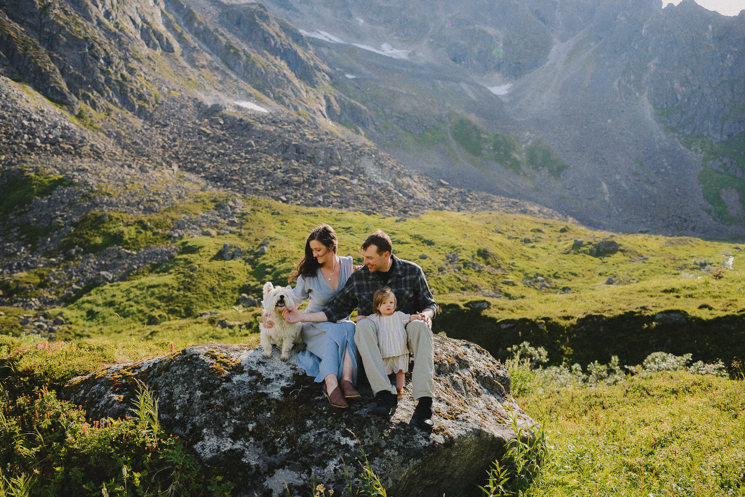 hatcher-pass-adventure-family-session-alaska-photographer-way-up-north-photography (7).jpg