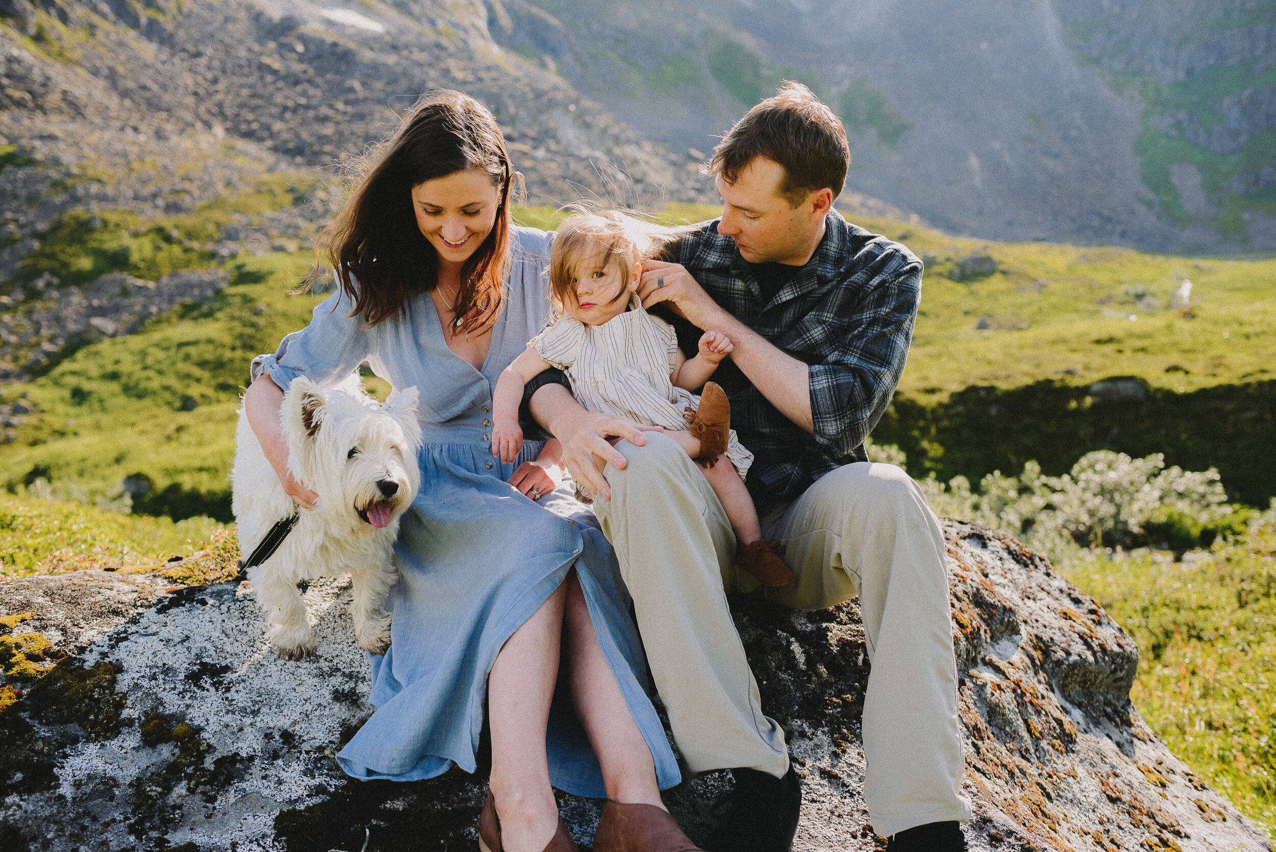 hatcher-pass-adventure-family-session-alaska-photographer-way-up-north-photography (27).jpg