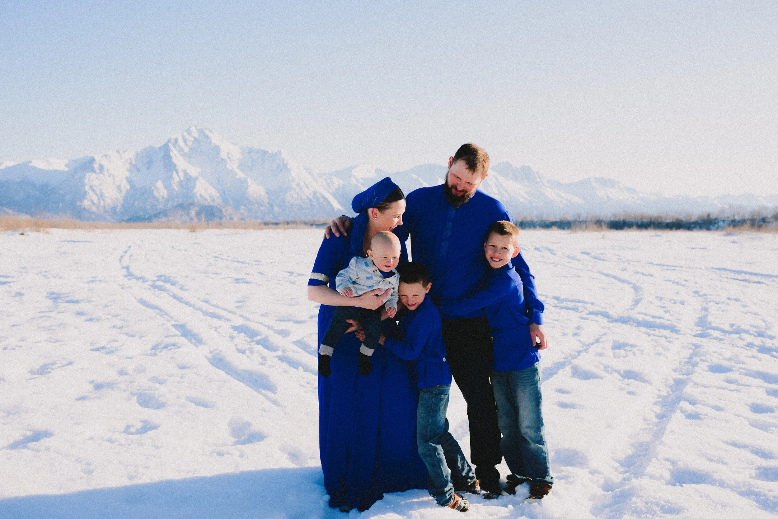 old-matanuska-bridge-winter-family-session-palmer-alaska-way-up-north-photography (416).jpg