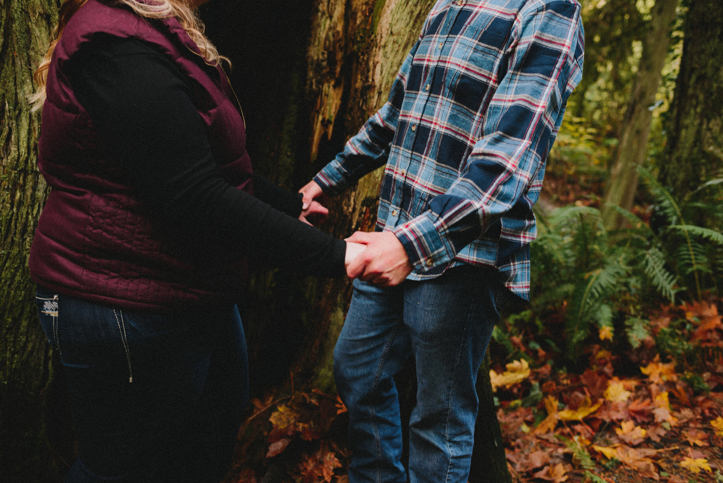priest-point-park-couples-session-olympia-washington-way-up-north-photography (97).jpg