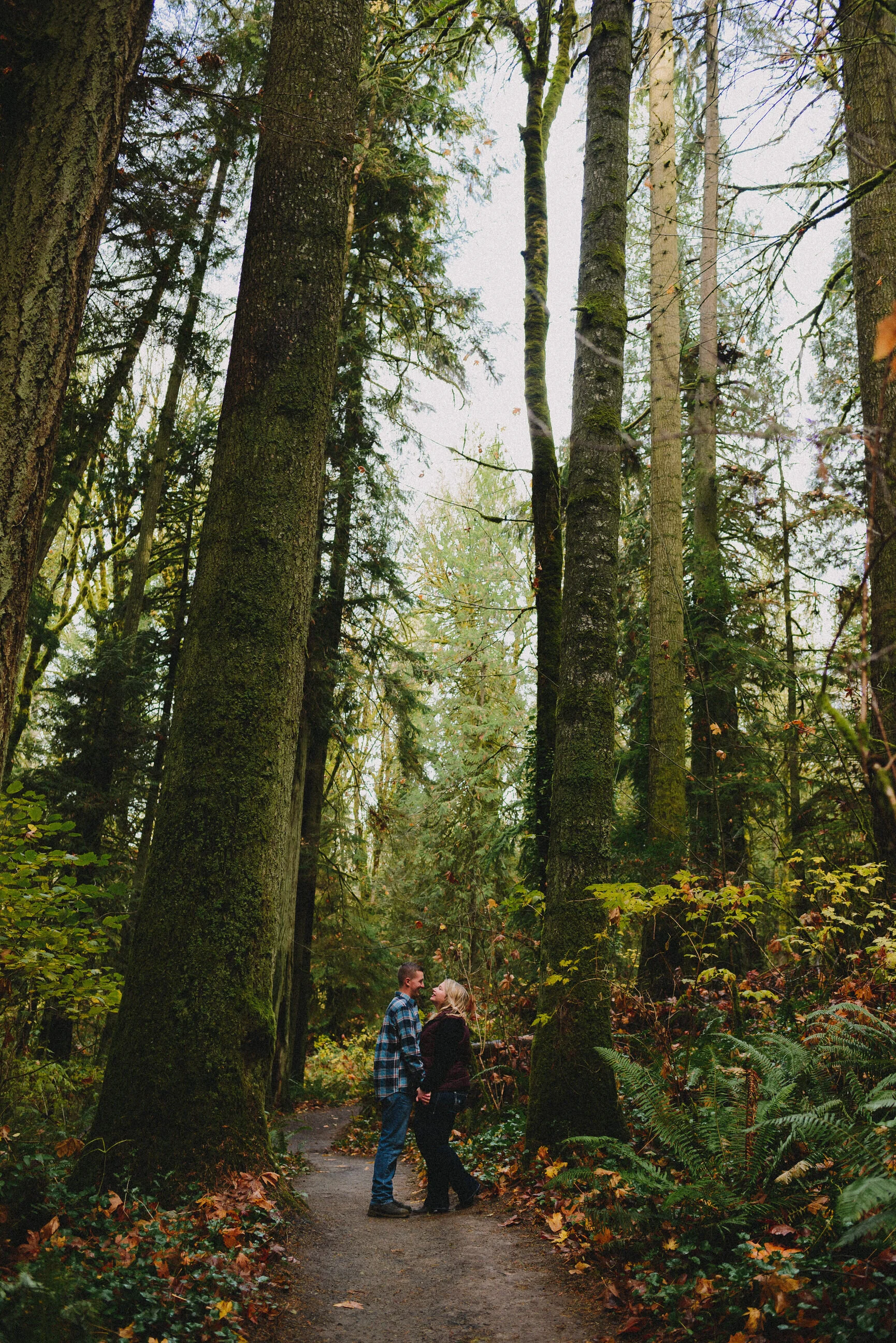 Miranda &amp; Heath | Priest Point Park Couples Session