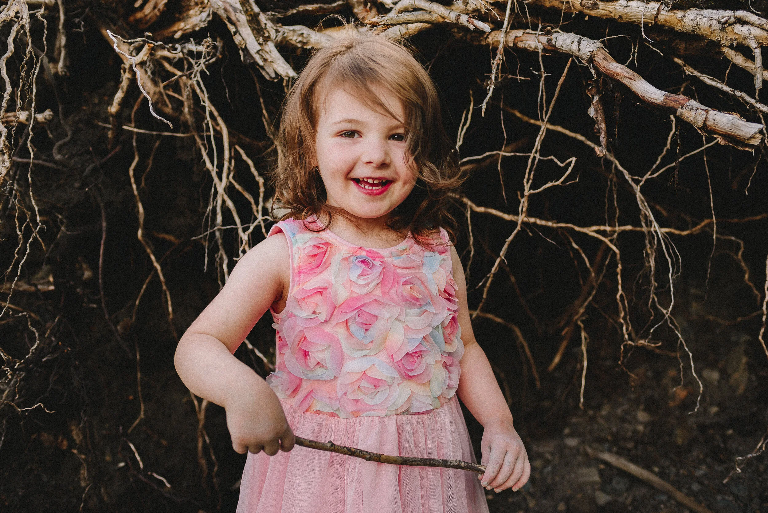 eklutna-lake-summer-family-session-alaska-photographer-way-up-north-photography (418).jpg