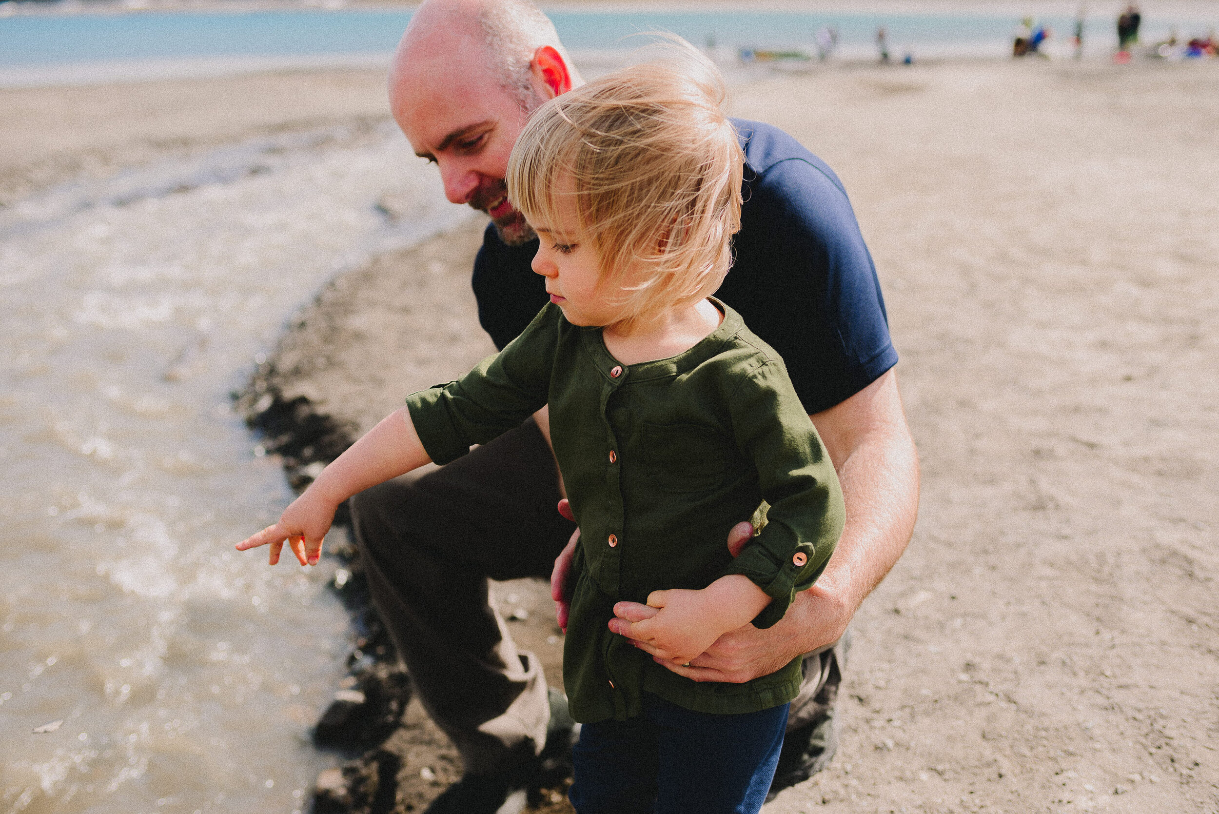 eklutna-lake-spring-family-session-alaska-photographer-way-up-north-photography (119).jpg