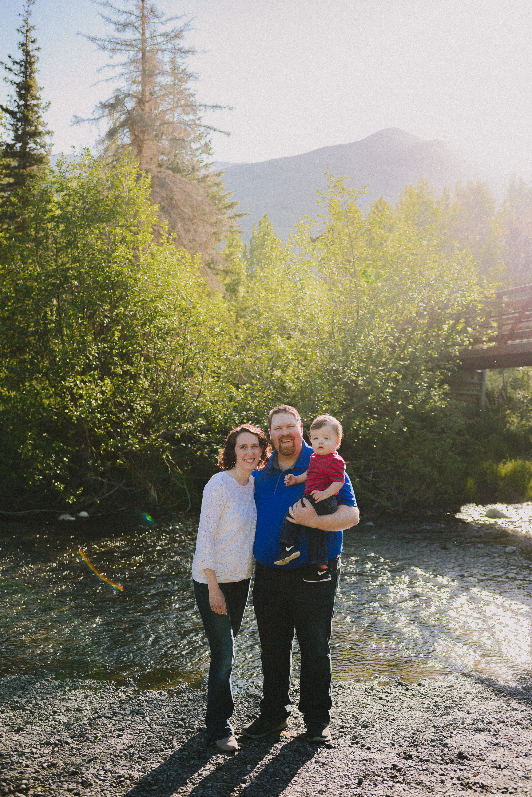 north-fork-eagle-river-family-session-alaska-photographer-way-up-north-photography (46).jpg