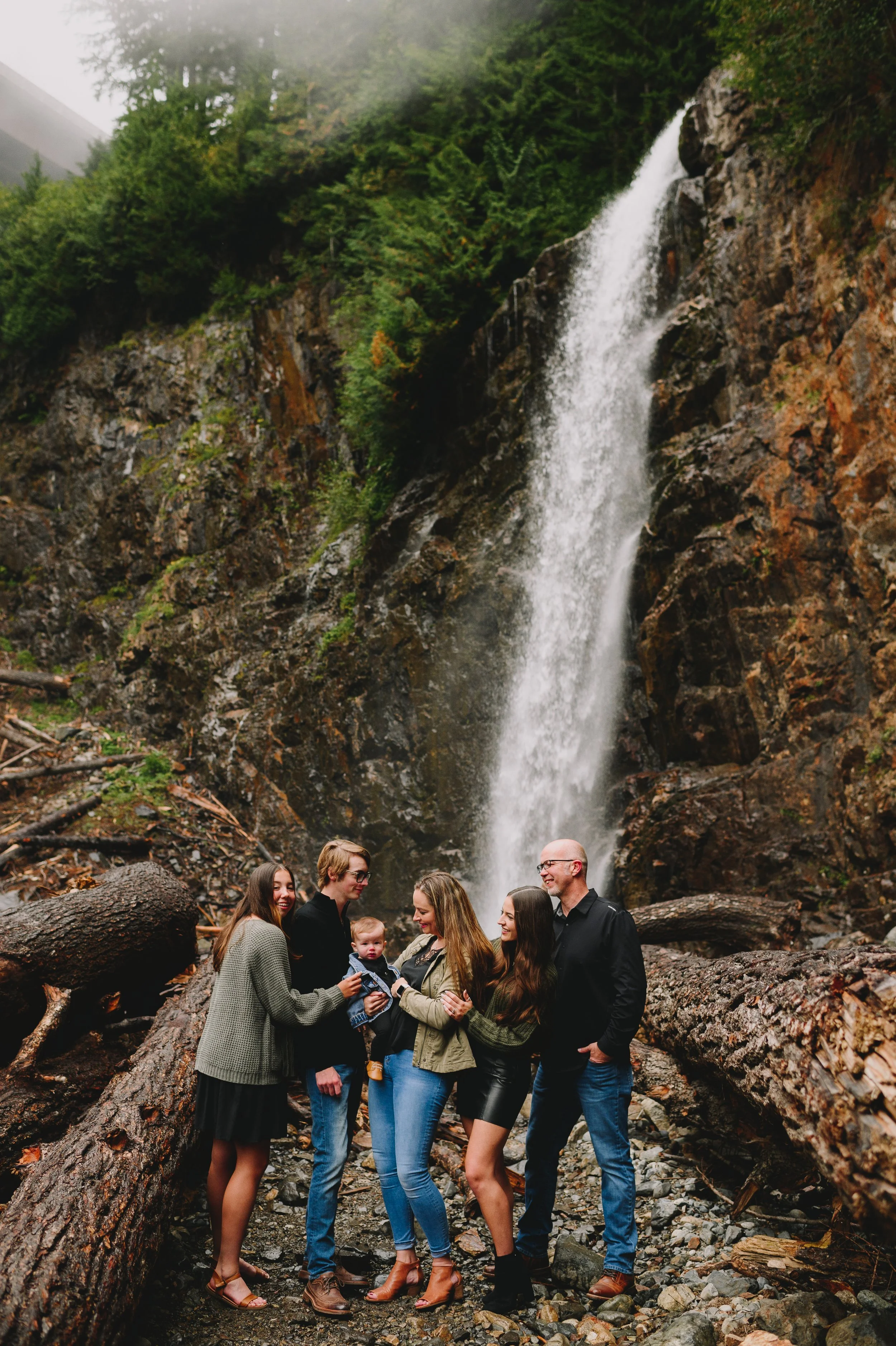 Brewer | Franklin Falls Family Session